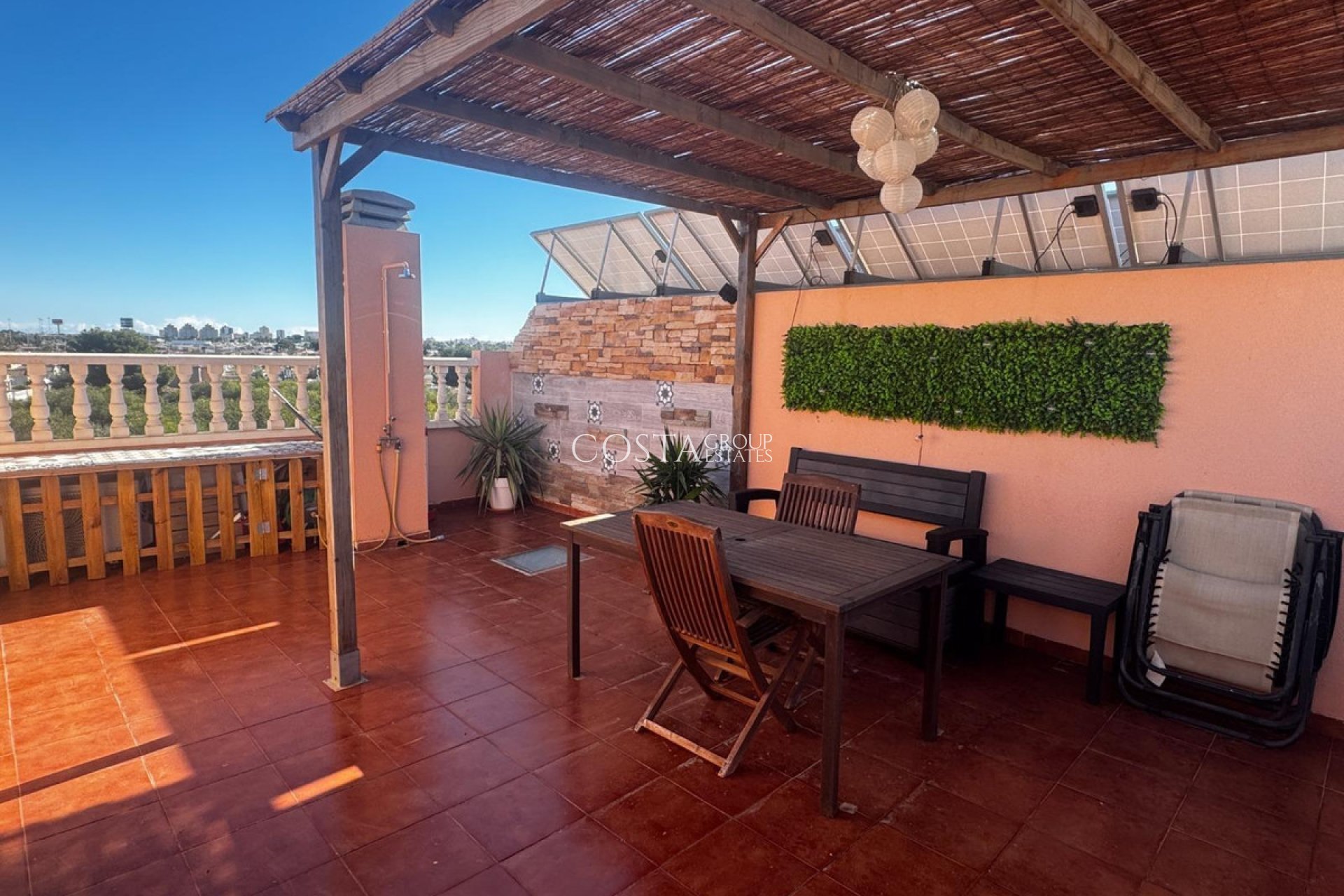 Resale - Apartments -
Torrevieja - Torrevieja Centro