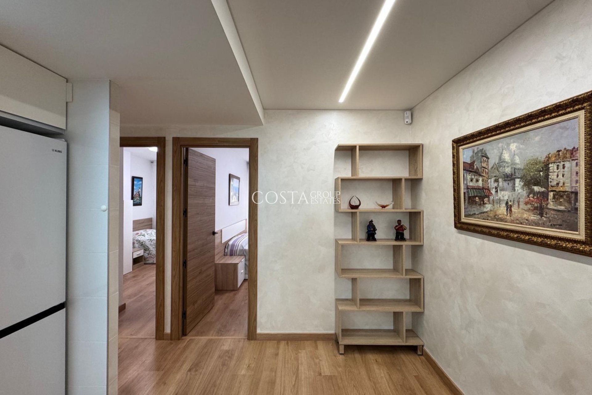 Resale - Apartments -
Torrevieja - Torrevieja Centro