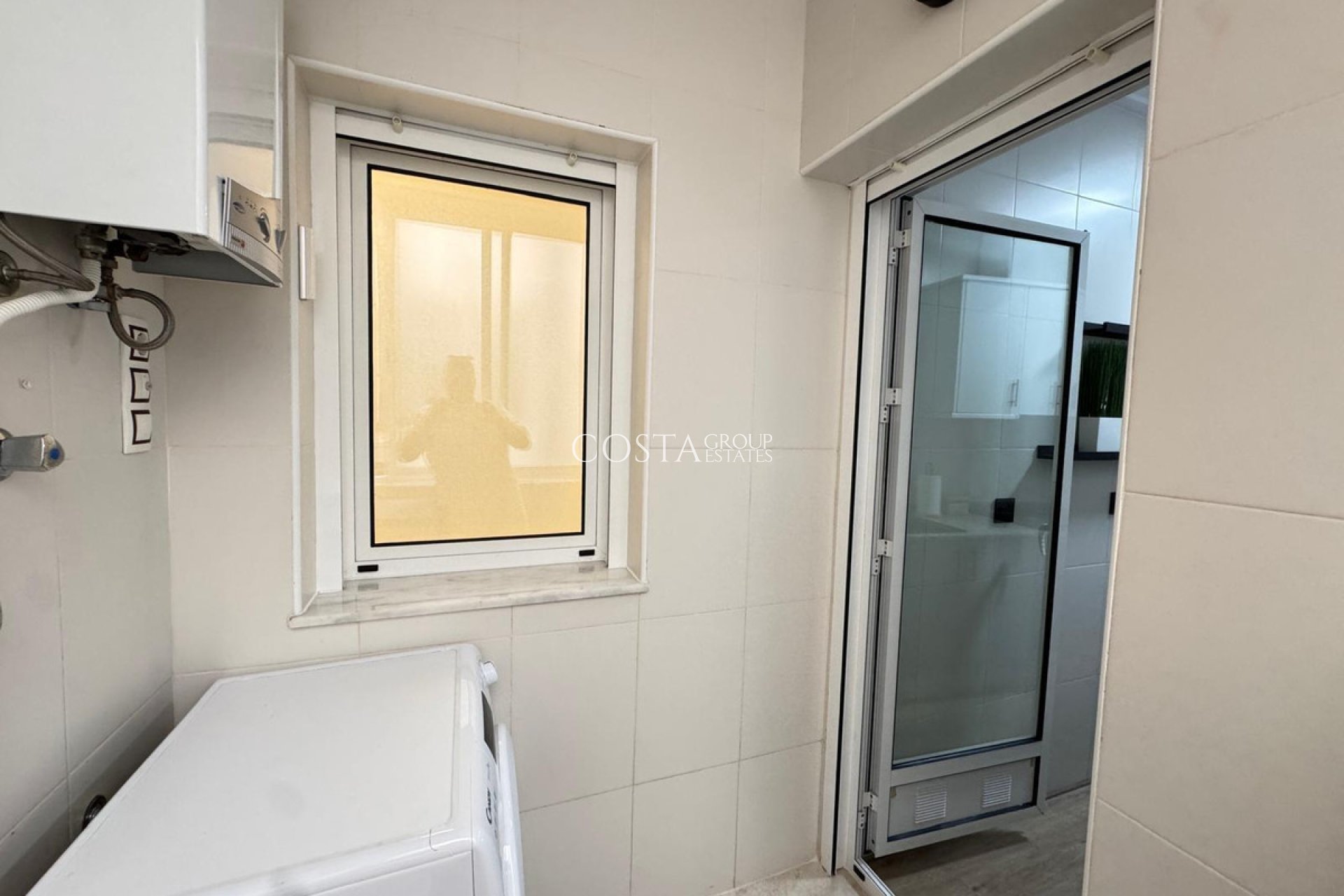 Resale - Apartments -
Torrevieja - Torrevieja Centro