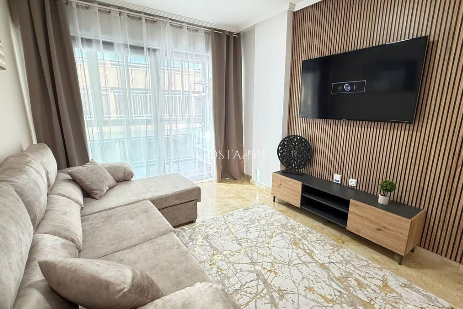 Resale - Apartments -
Torrevieja - Torrevieja Centro