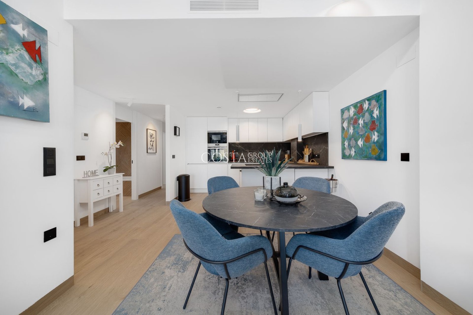 Resale - Apartments -
Torrevieja - Torrevieja Centro