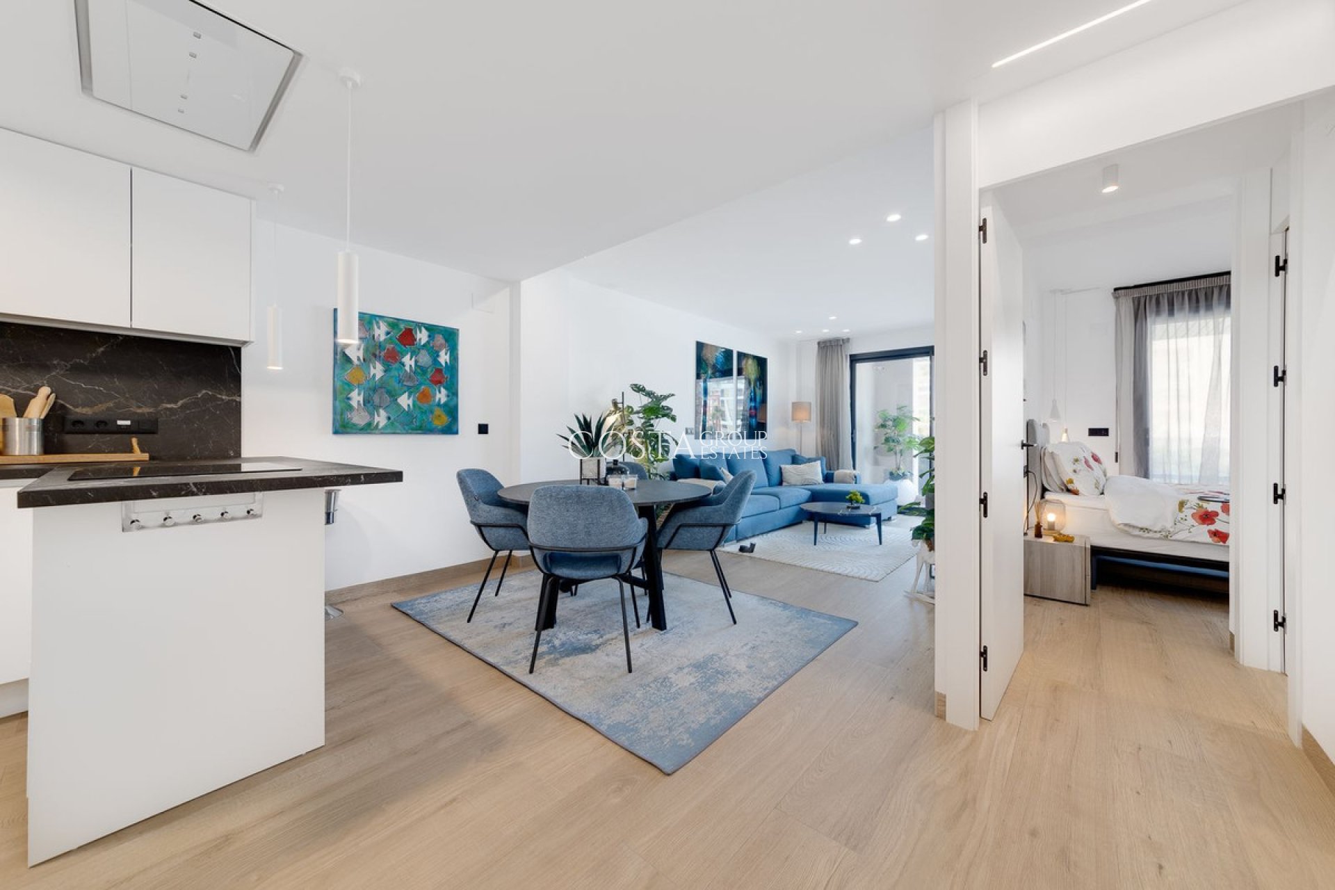 Resale - Apartments -
Torrevieja - Torrevieja Centro