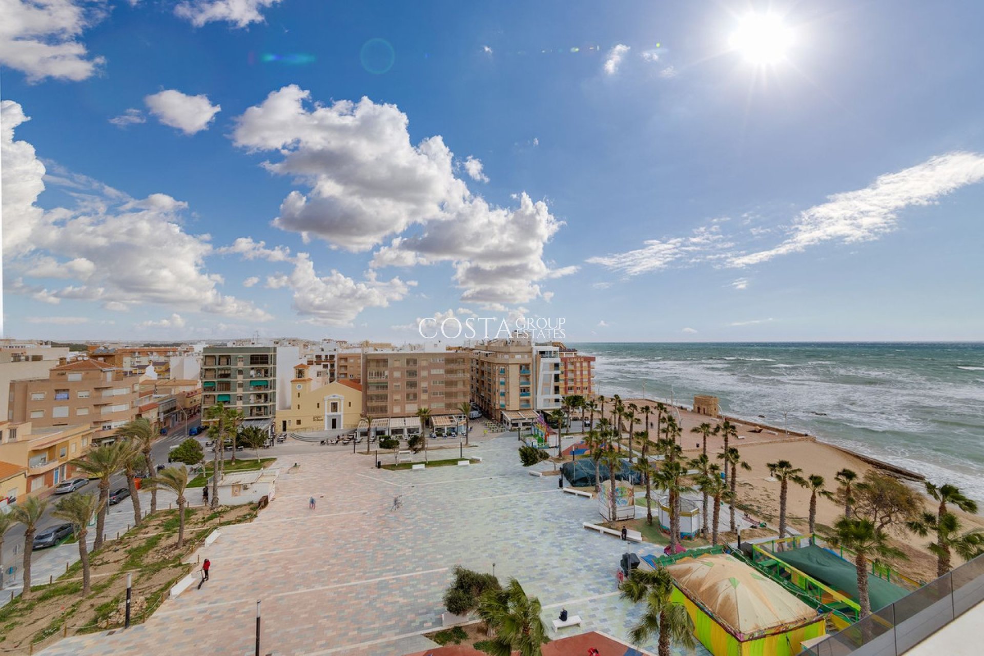 Resale - Apartments -
Torrevieja - Torrevieja Centro