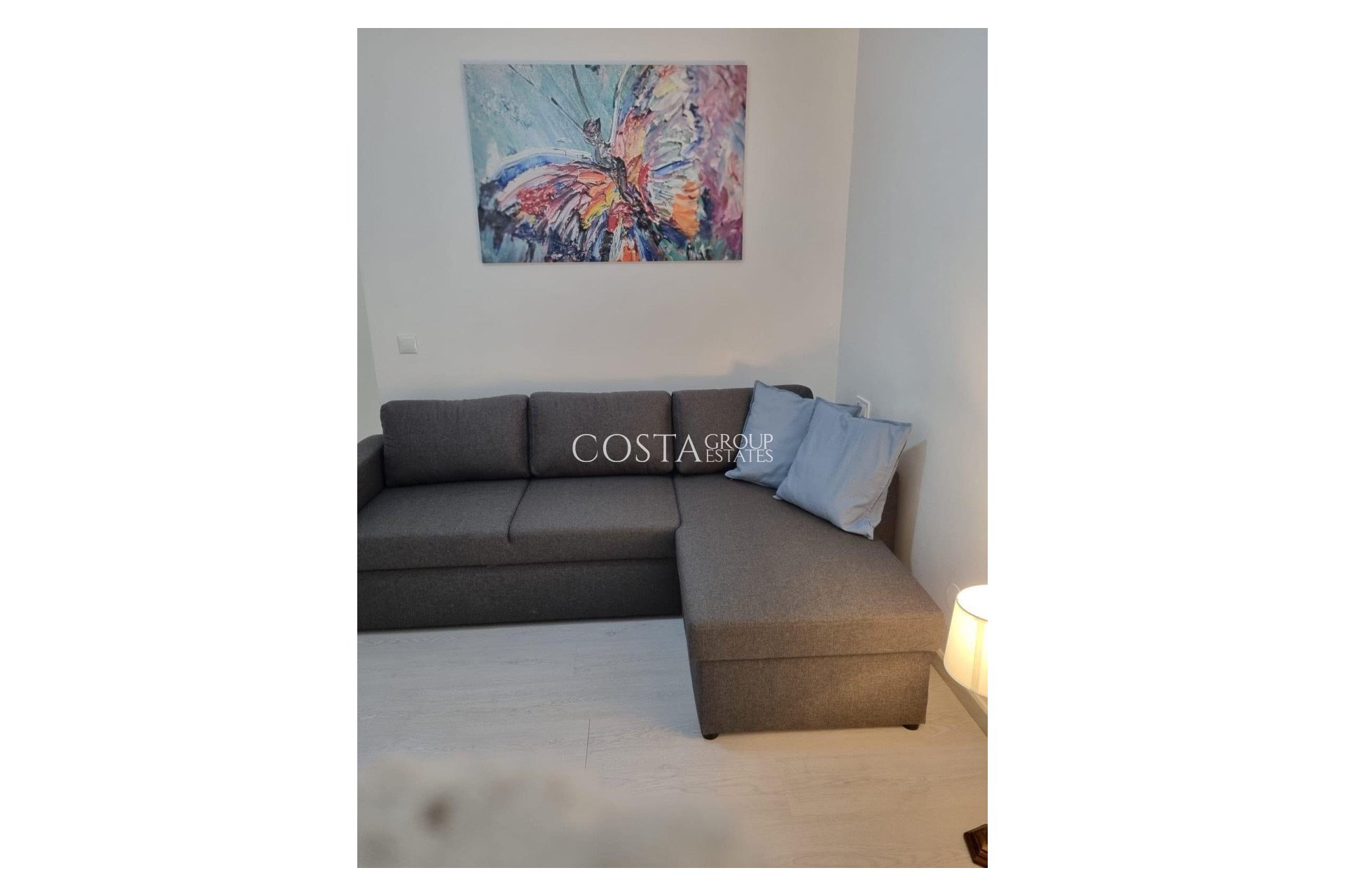 Resale - Apartments -
Torrevieja - Torrevieja Centro
