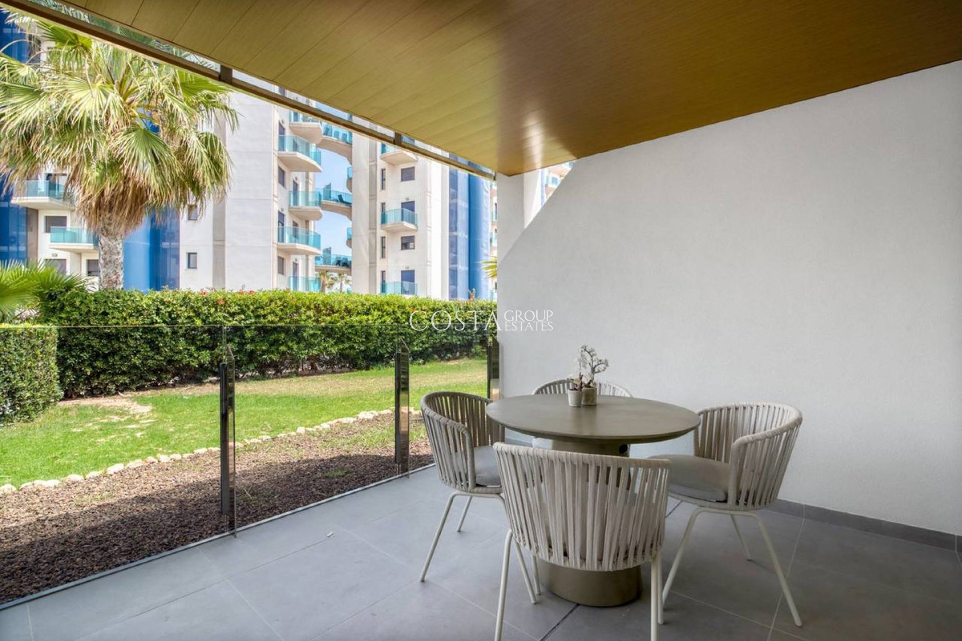 Resale - Apartments -
Torrevieja - Torrevieja Centro