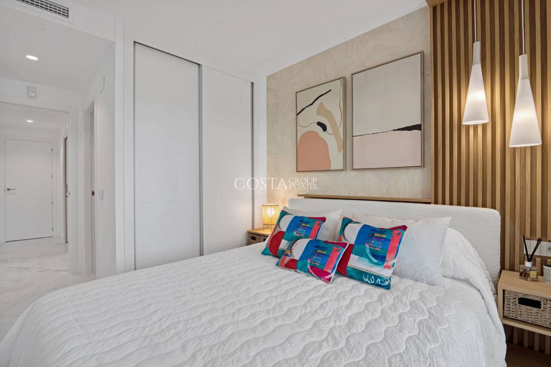 Resale - Apartments -
Torrevieja - Torrevieja Centro