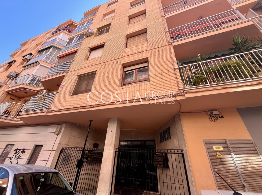 Resale - Apartments -
Torrevieja - Torrevieja Centro
