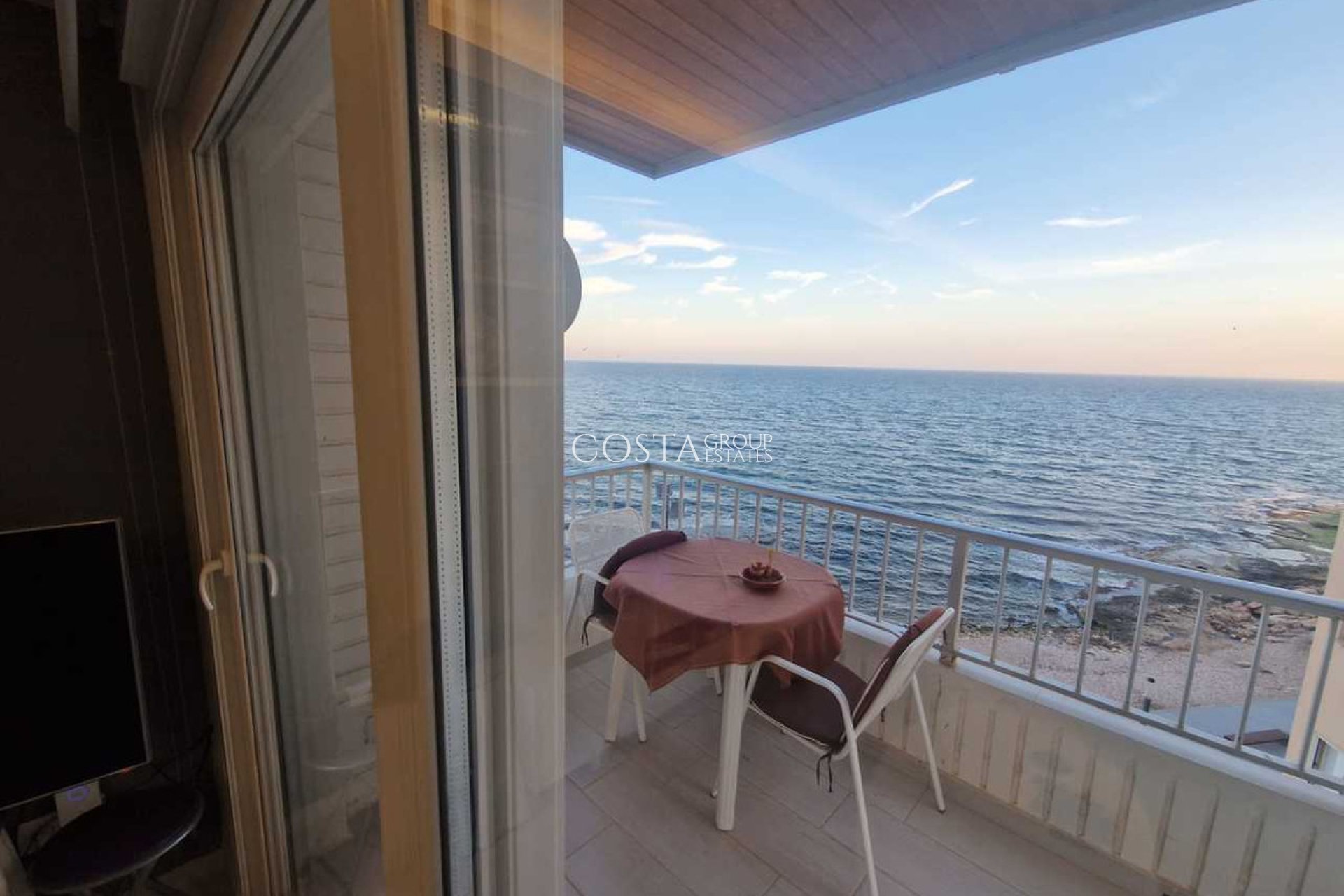 Resale - Apartments -
Torrevieja - Torrevieja Centro