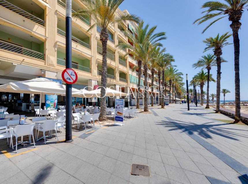 Resale - Apartments -
Torrevieja - Torrevieja Centro