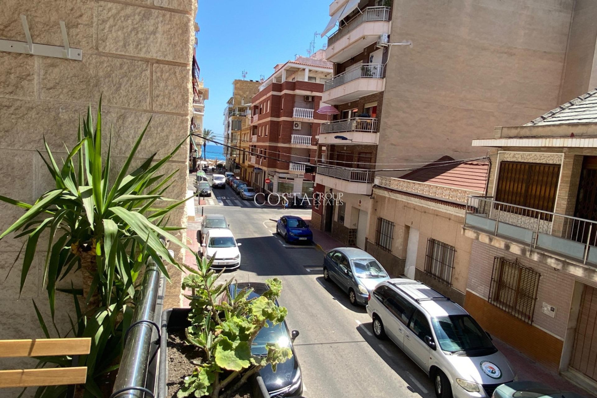 Resale - Apartments -
Torrevieja - Torrevieja Centro