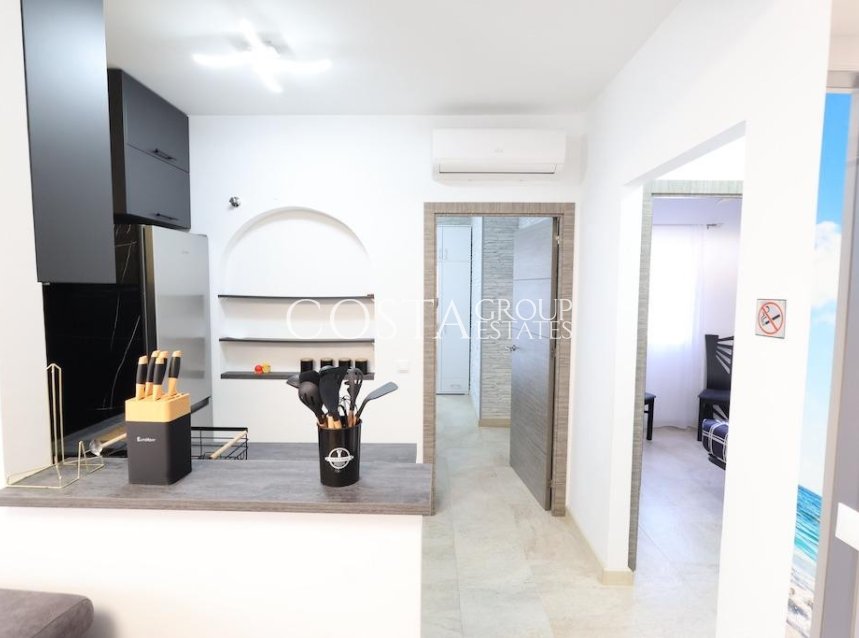 Resale - Apartments -
Torrevieja - Torrevieja Centro