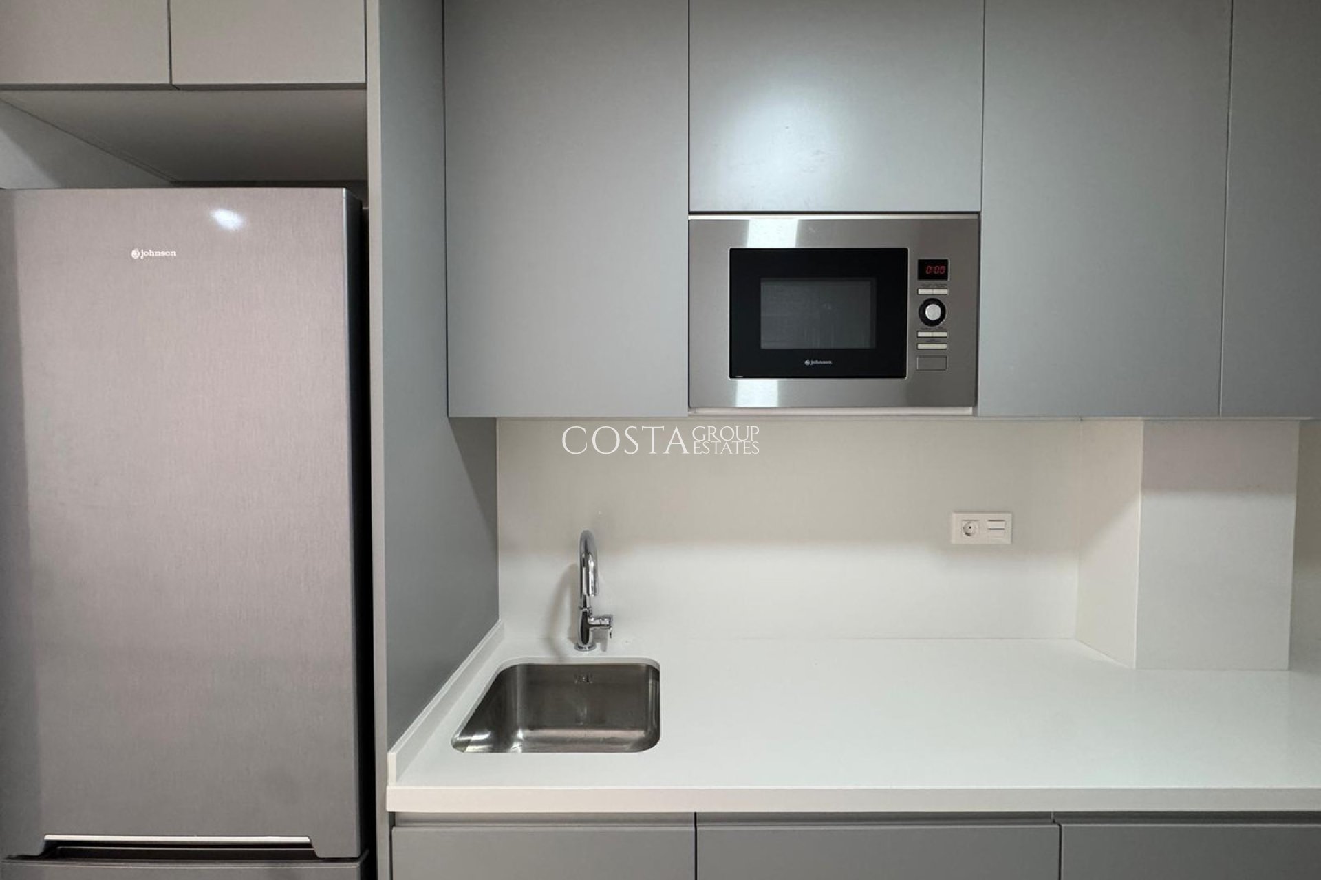 Resale - Apartments -
Torrevieja - Torrevieja Centro