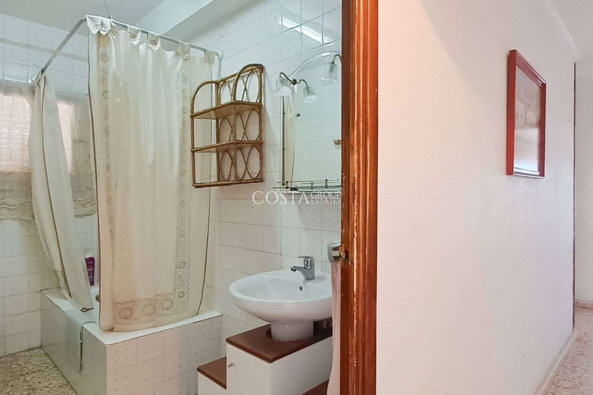 Resale - Apartments -
Torrevieja - Torrevieja Centro