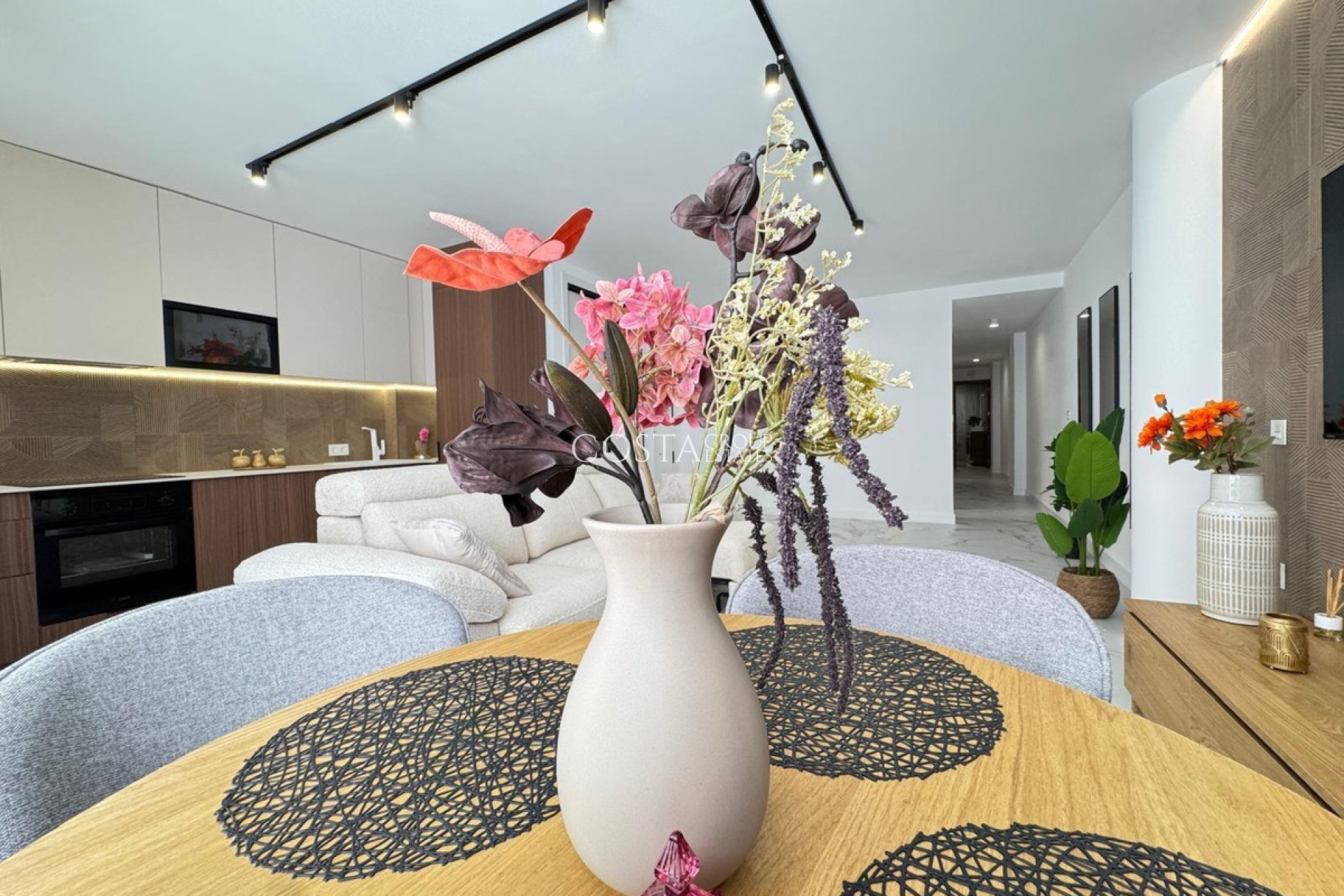 Resale - Apartments -
Torrevieja - Torrevieja Centro