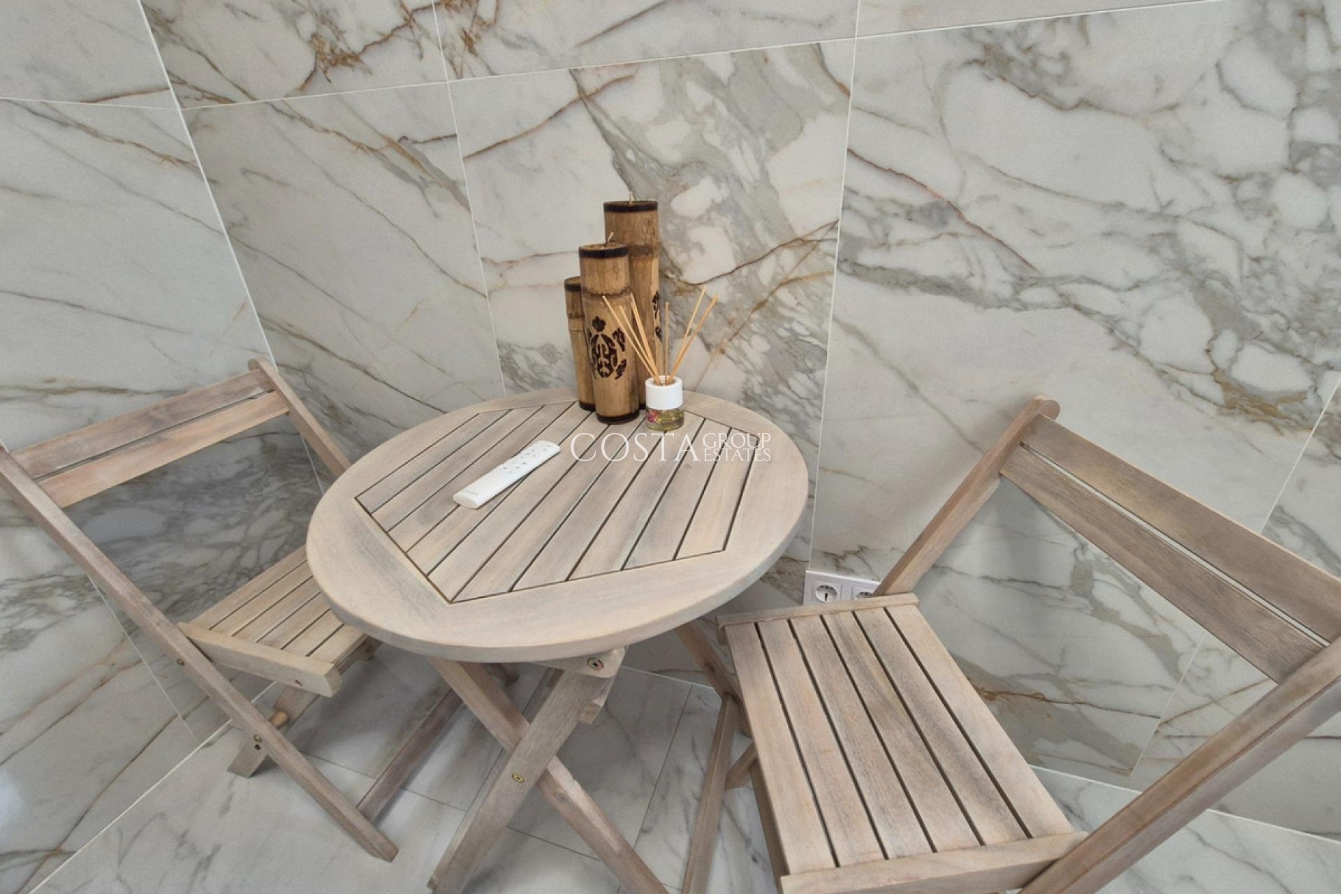 Resale - Apartments -
Torrevieja - Torrevieja Centro