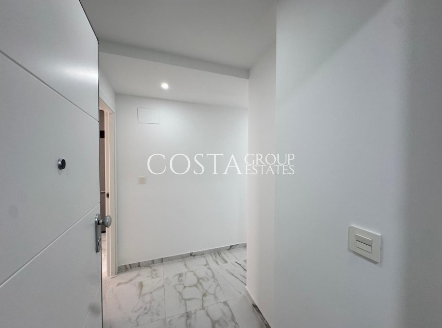 Resale - Apartments -
Torrevieja - Torrevieja Centro