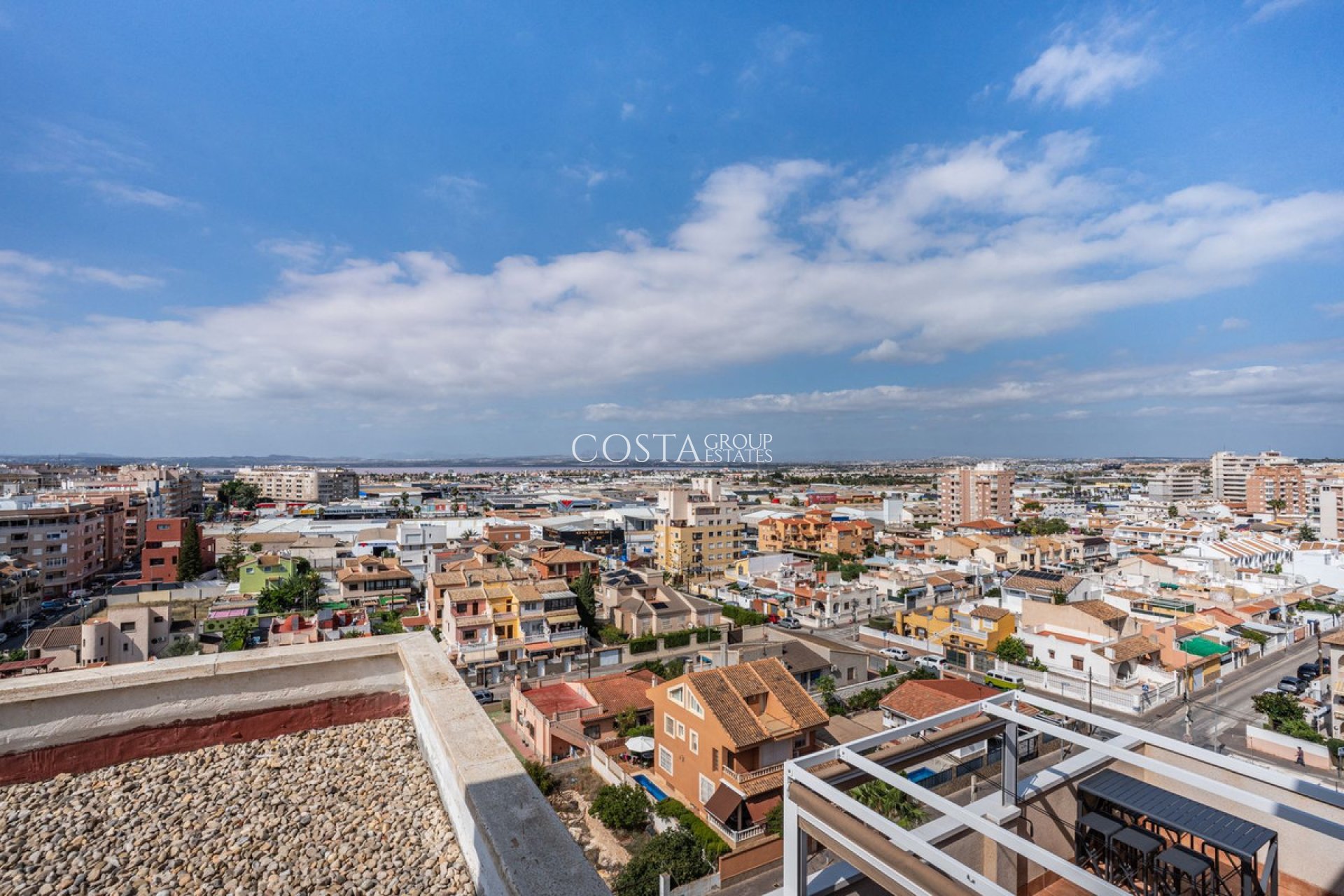 Resale - Apartments -
Torrevieja - Torrevieja Centro