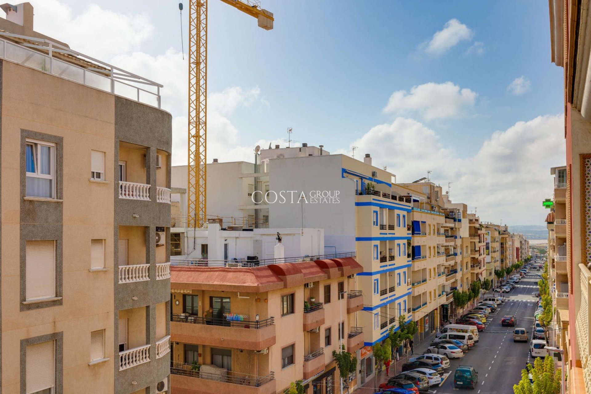 Resale - Apartments -
Torrevieja - Torrevieja Centro