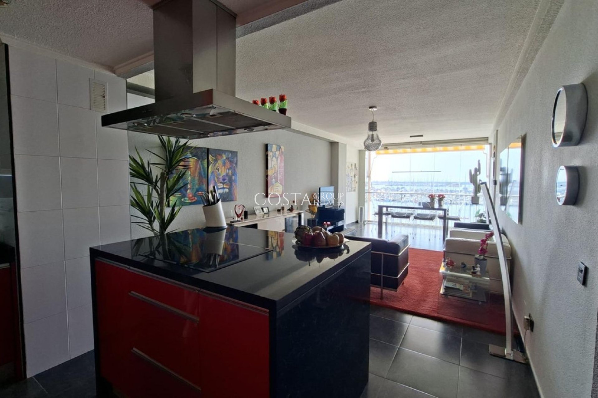 Resale - Apartments -
Torrevieja - Torrevieja Centro