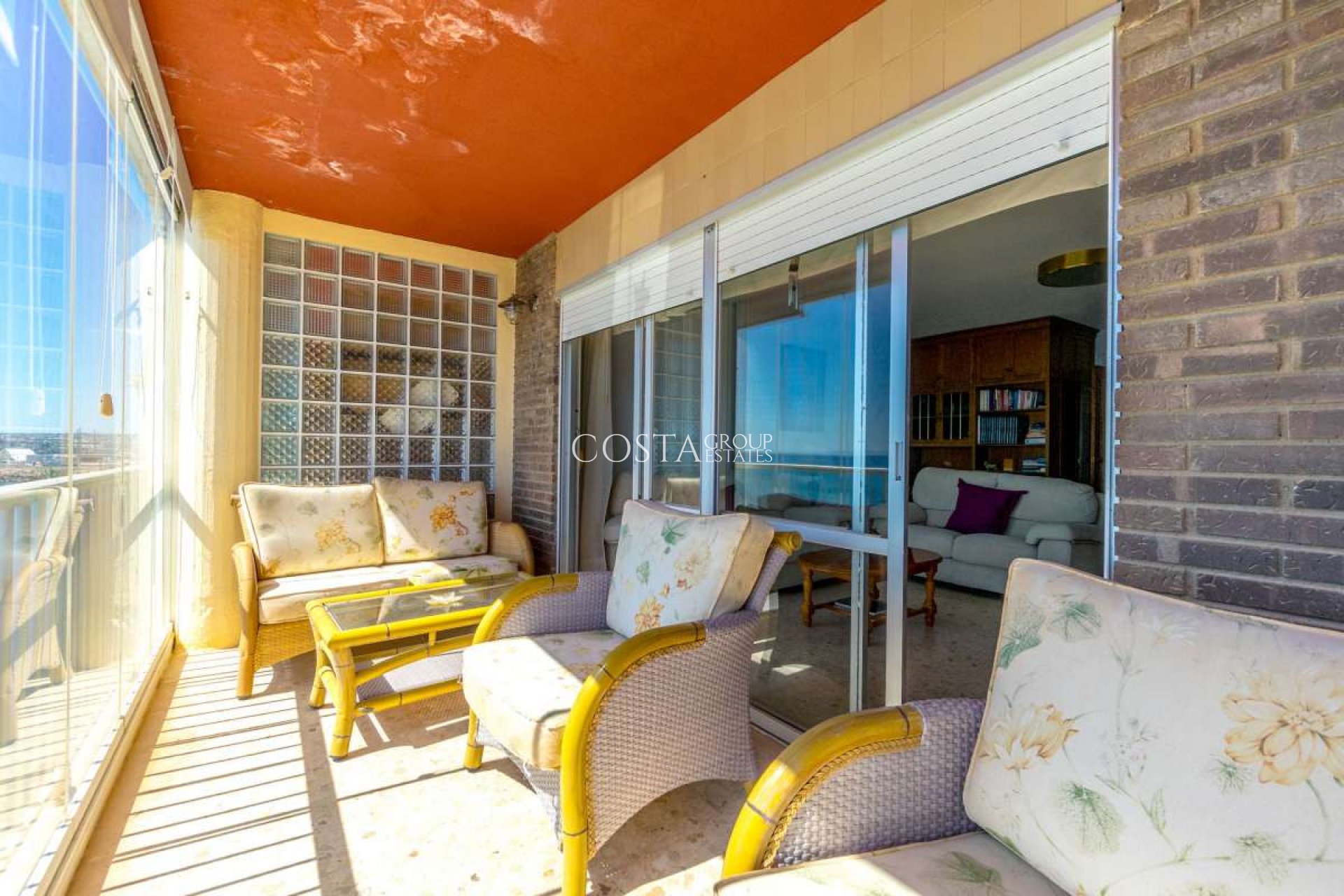 Resale - Apartments -
Torrevieja - Torrevieja Centro