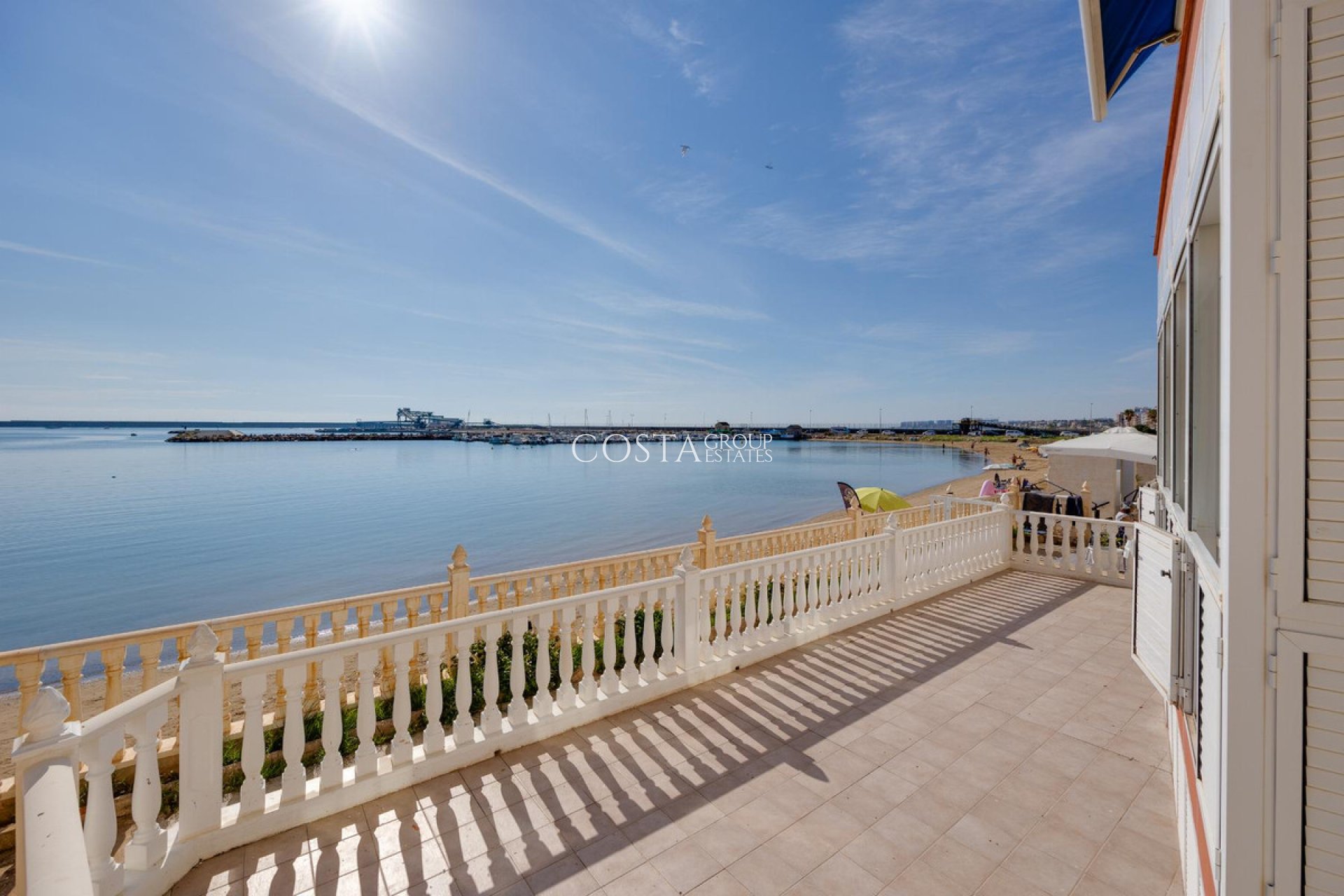 Resale - Apartments -
Torrevieja - Torrevieja Centro