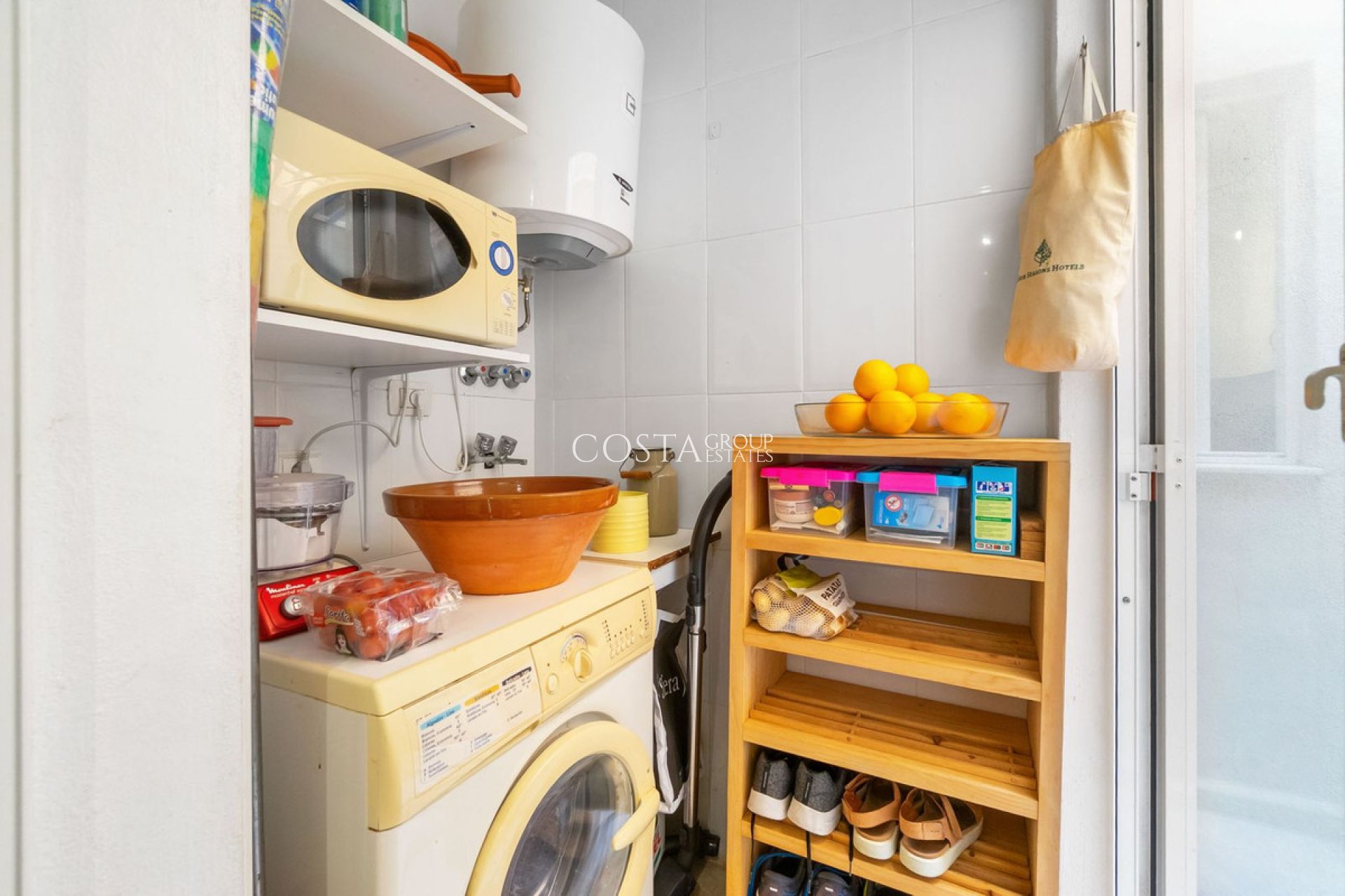 Resale - Apartments -
Torrevieja - Torrevieja Centro