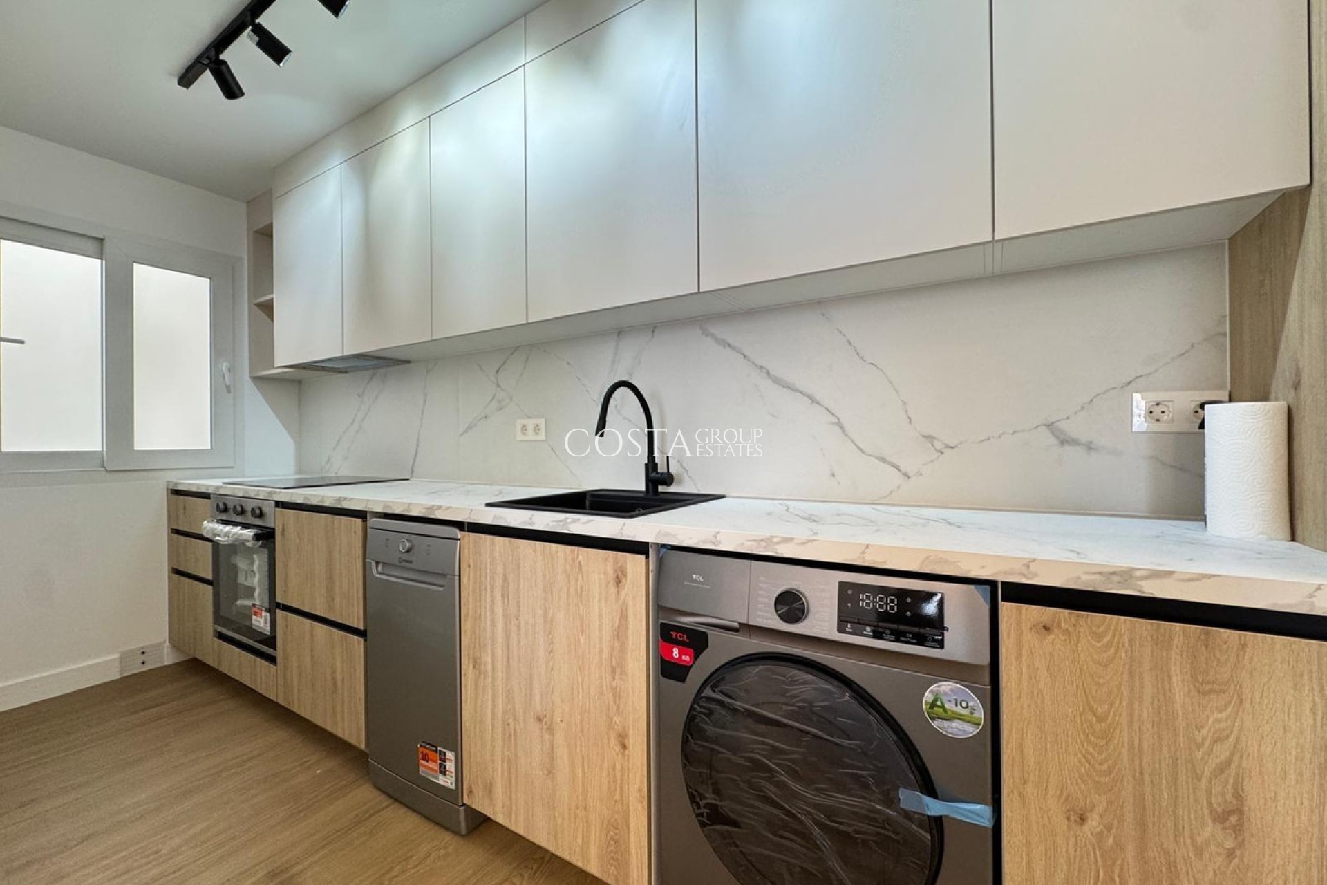 Resale - Apartments -
Torrevieja - Torrevieja Centro