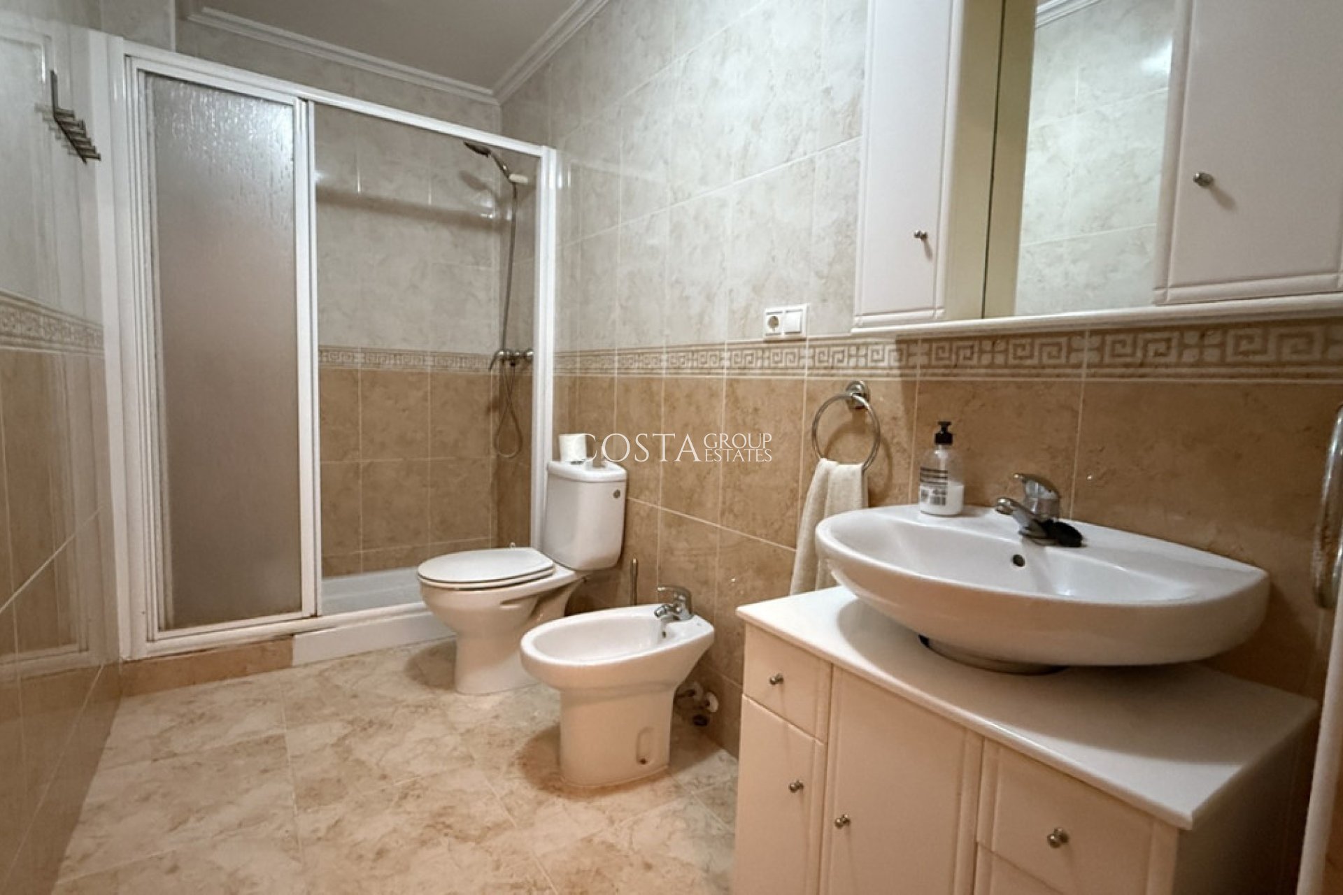 Resale - Apartments -
Torrevieja - Torrevieja Centro