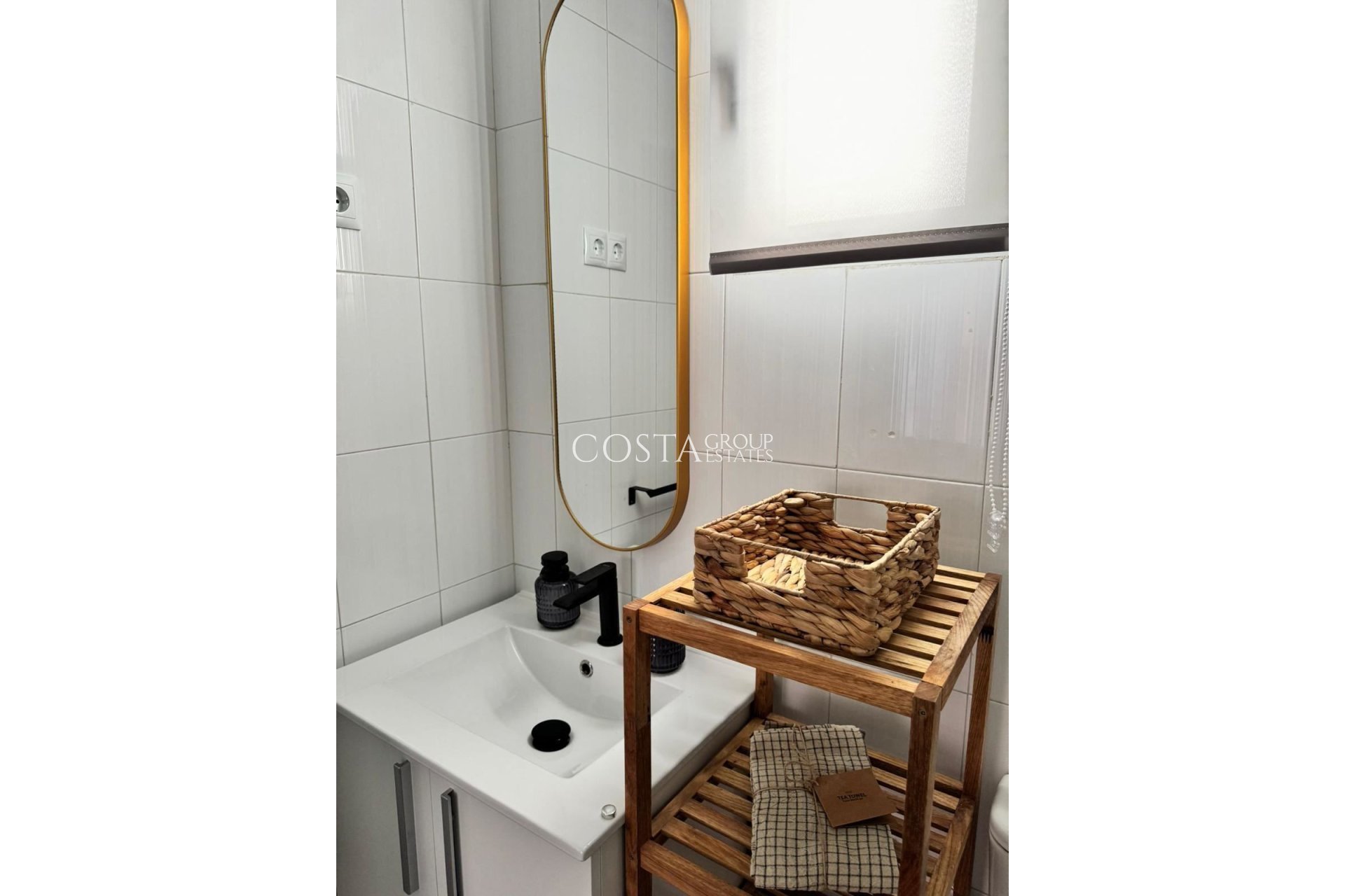 Resale - Apartments -
Torrevieja - Torrevieja Centro