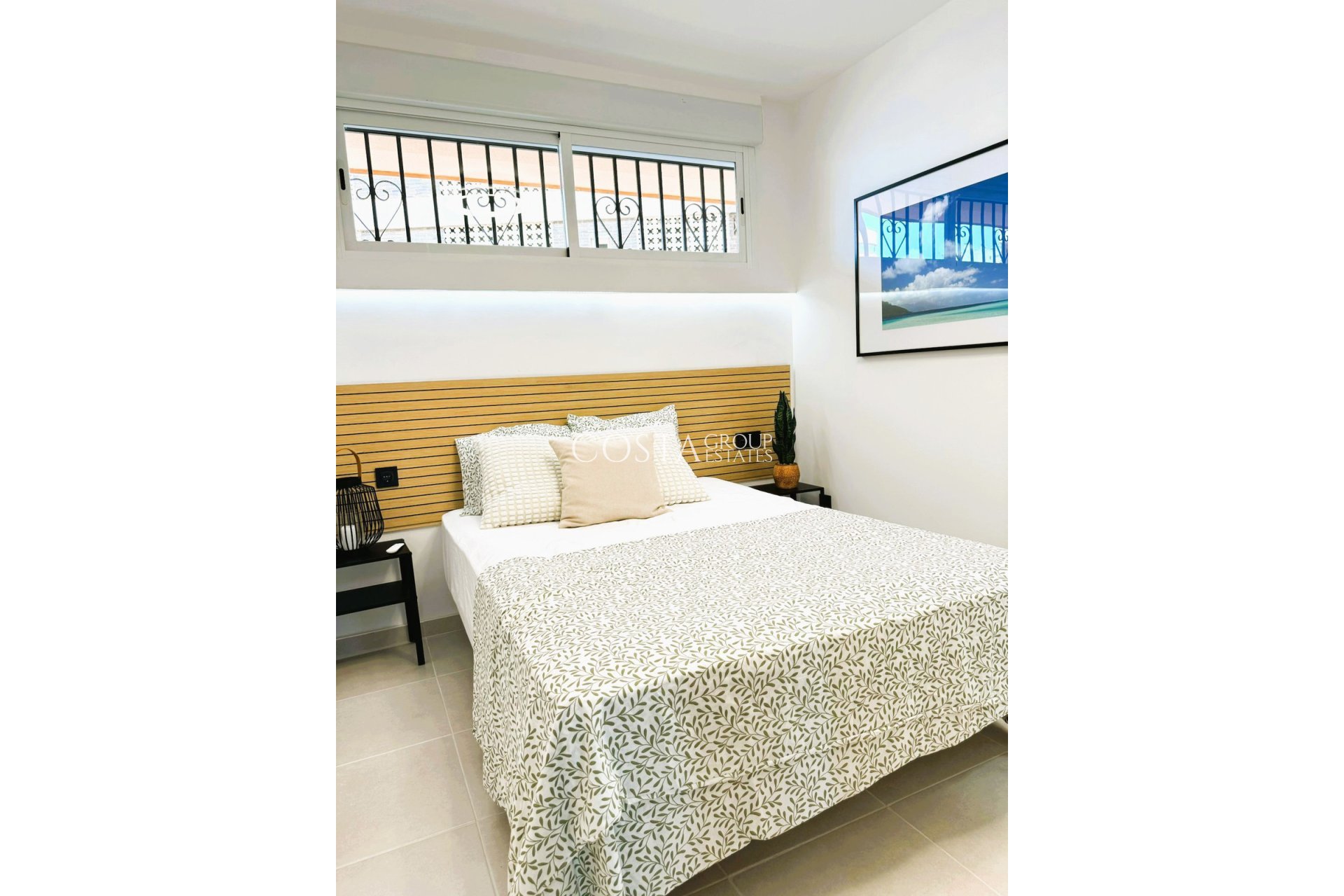 Resale - Apartments -
Torrevieja - Torrevieja Centro