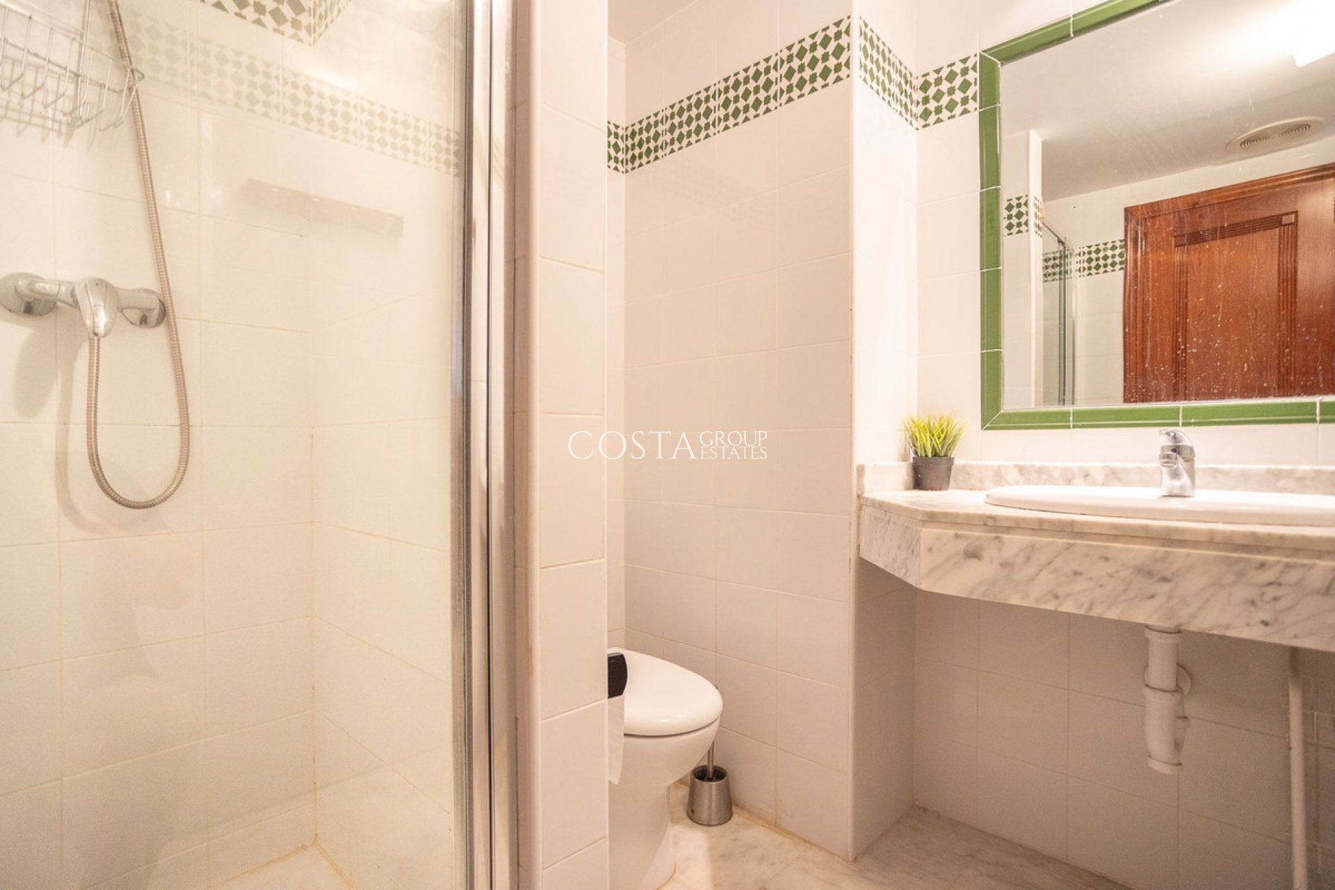 Resale - Apartments -
Torrevieja - Torrevieja Centro