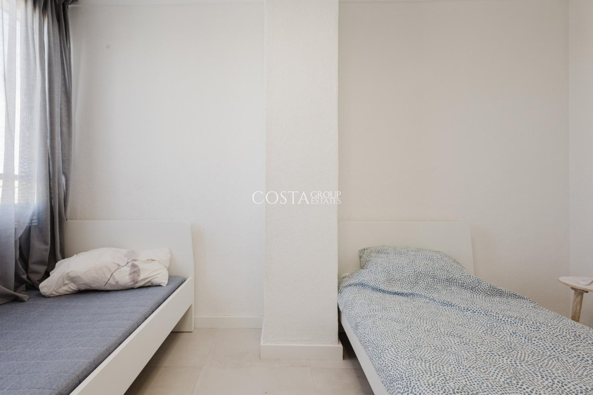 Resale - Apartments -
Torrevieja - Torrevieja Centro