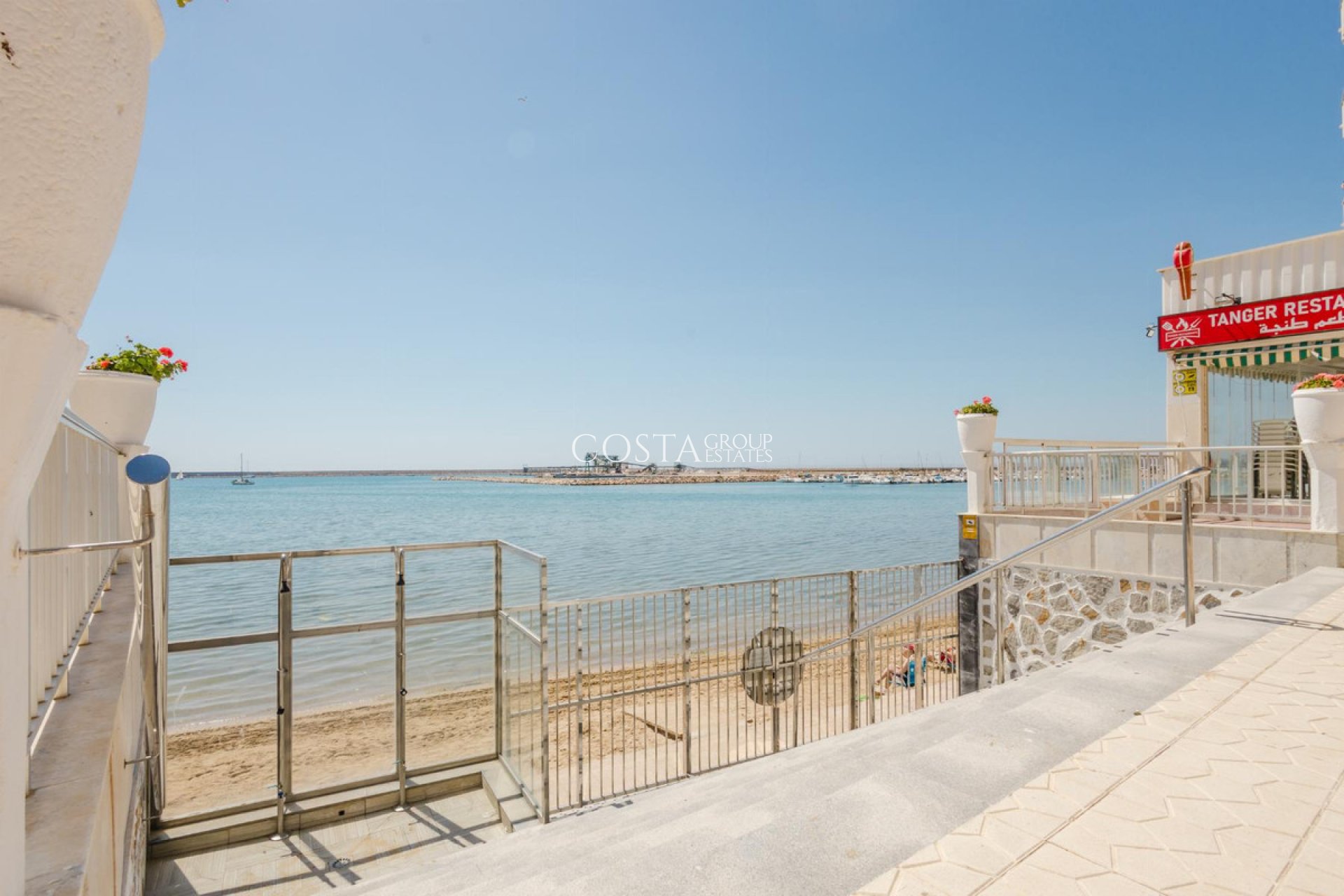 Resale - Apartments -
Torrevieja - Torrevieja Centro
