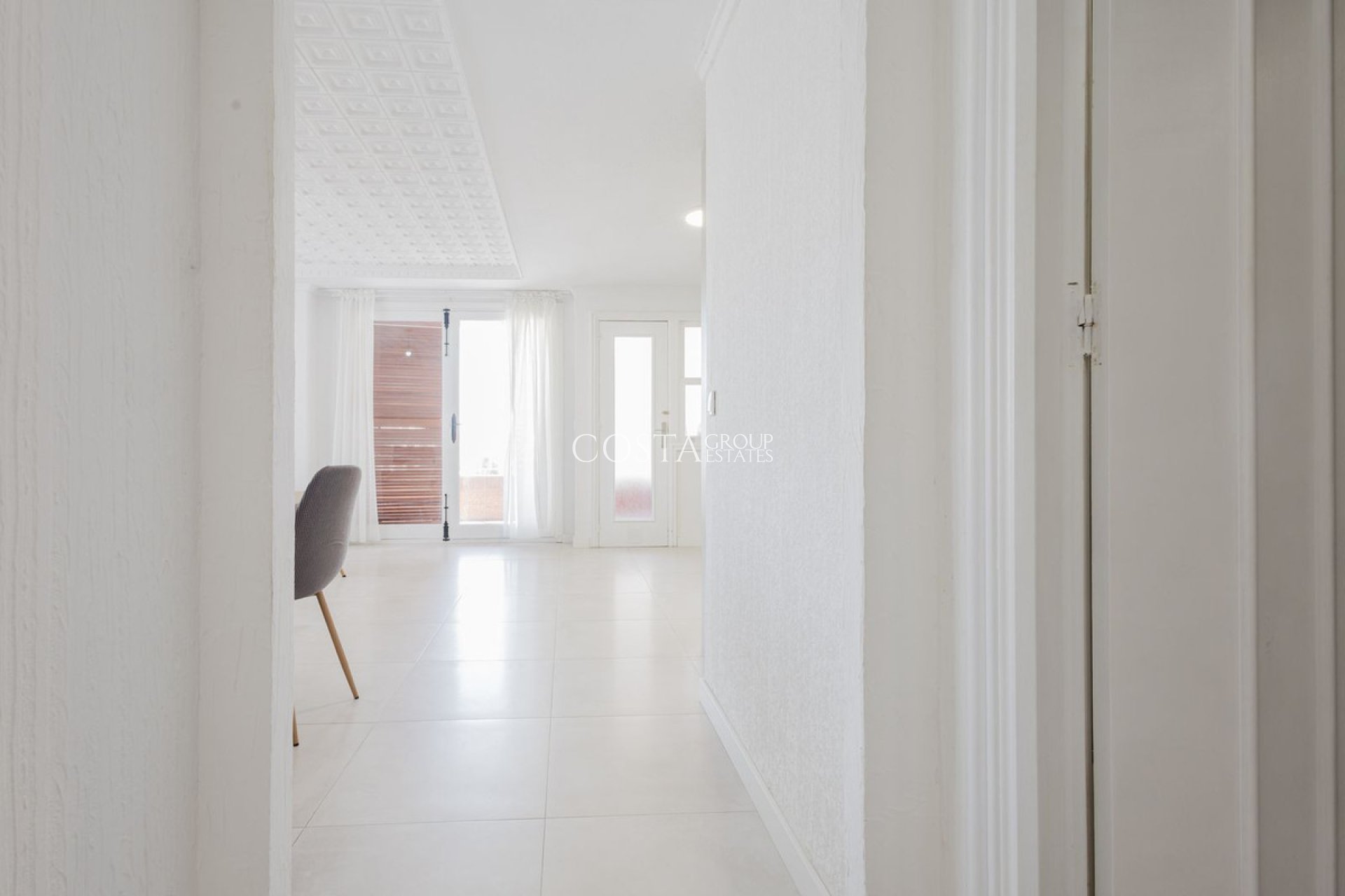 Resale - Apartments -
Torrevieja - Torrevieja Centro