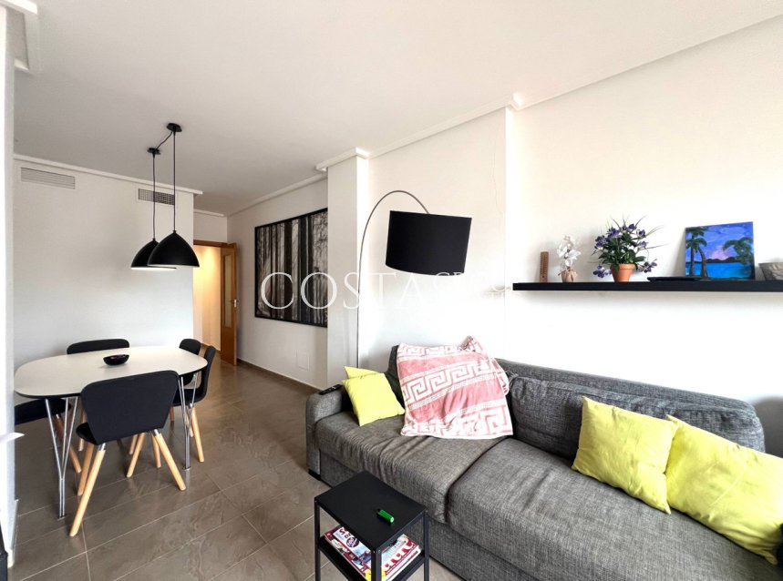 Resale - Apartments -
Torrevieja - Torrevieja Centro