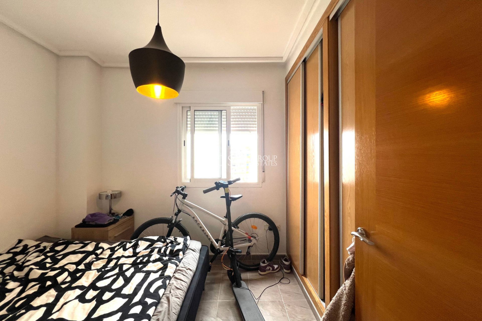 Resale - Apartments -
Torrevieja - Torrevieja Centro