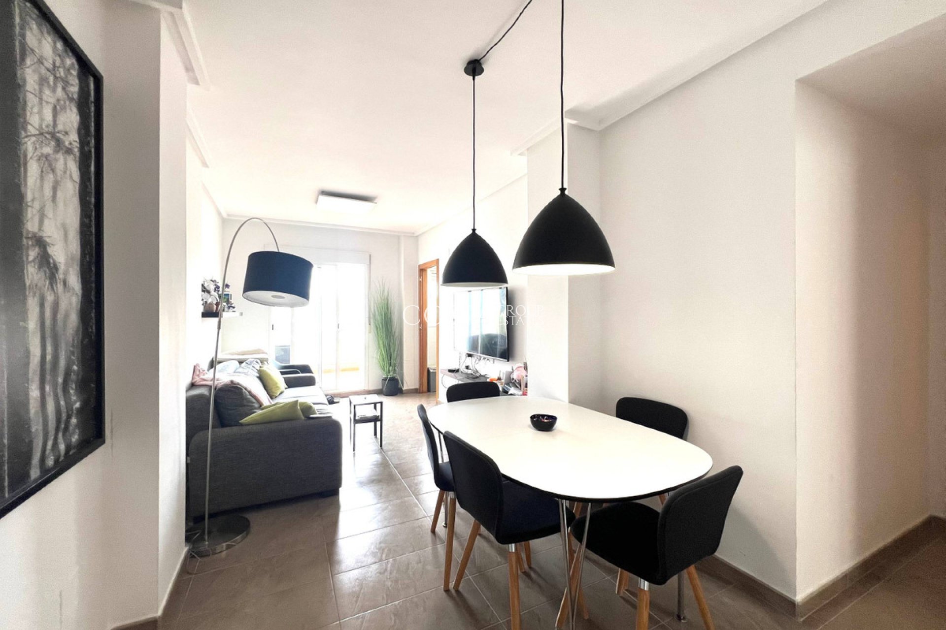 Resale - Apartments -
Torrevieja - Torrevieja Centro