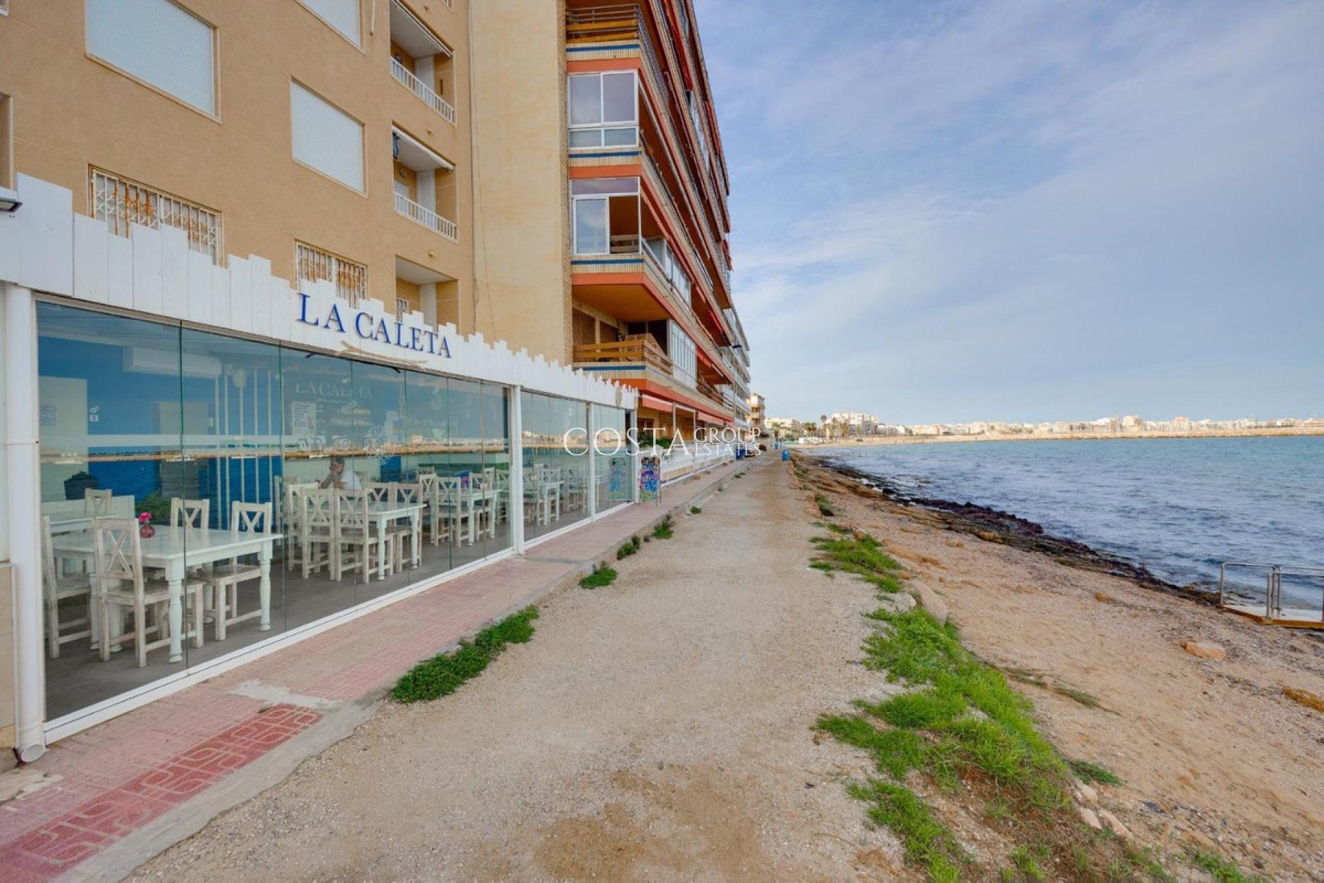 Resale - Apartments -
Torrevieja - Torrevieja Centro