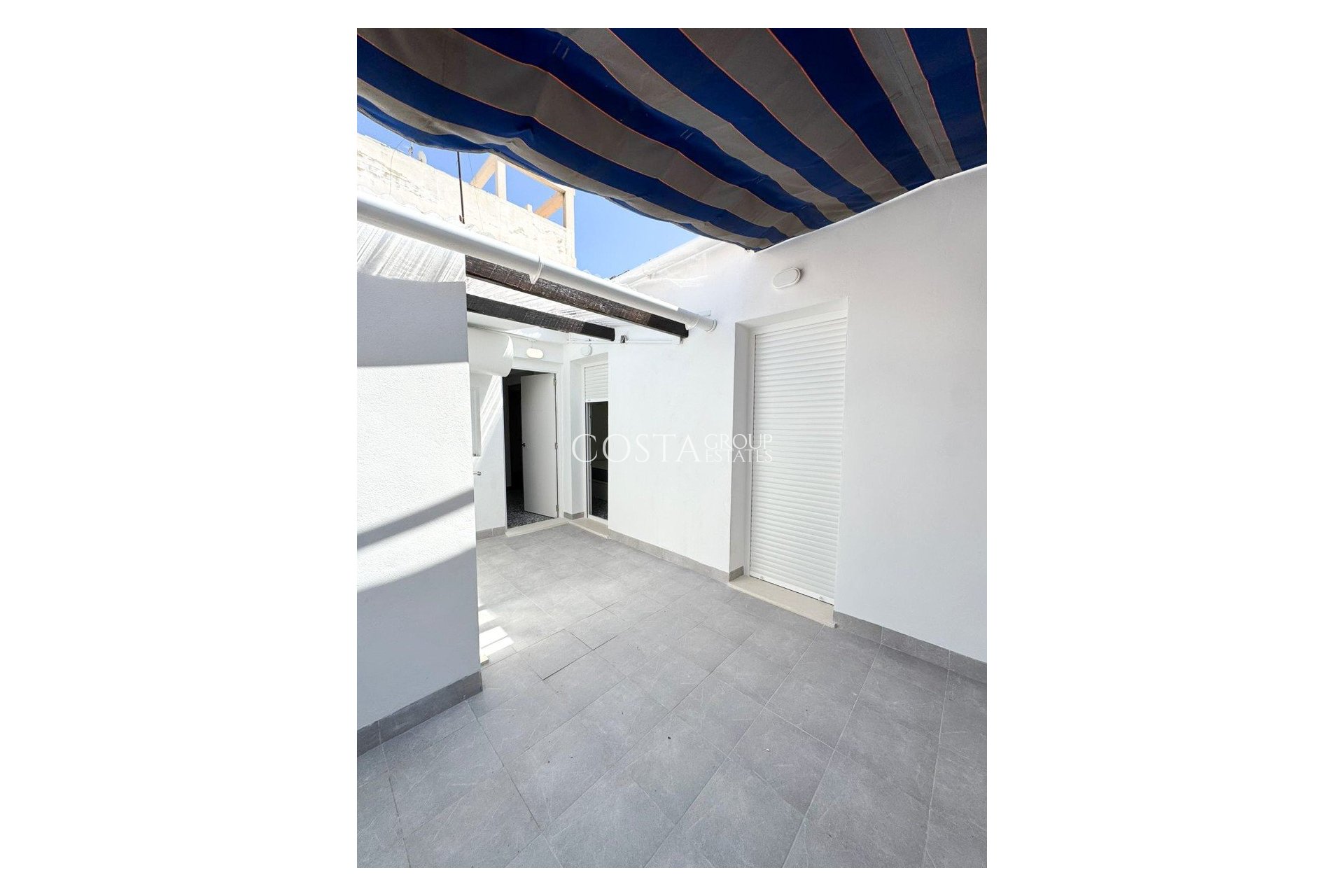 Resale - Apartments -
Torrevieja - Torrevieja Centro
