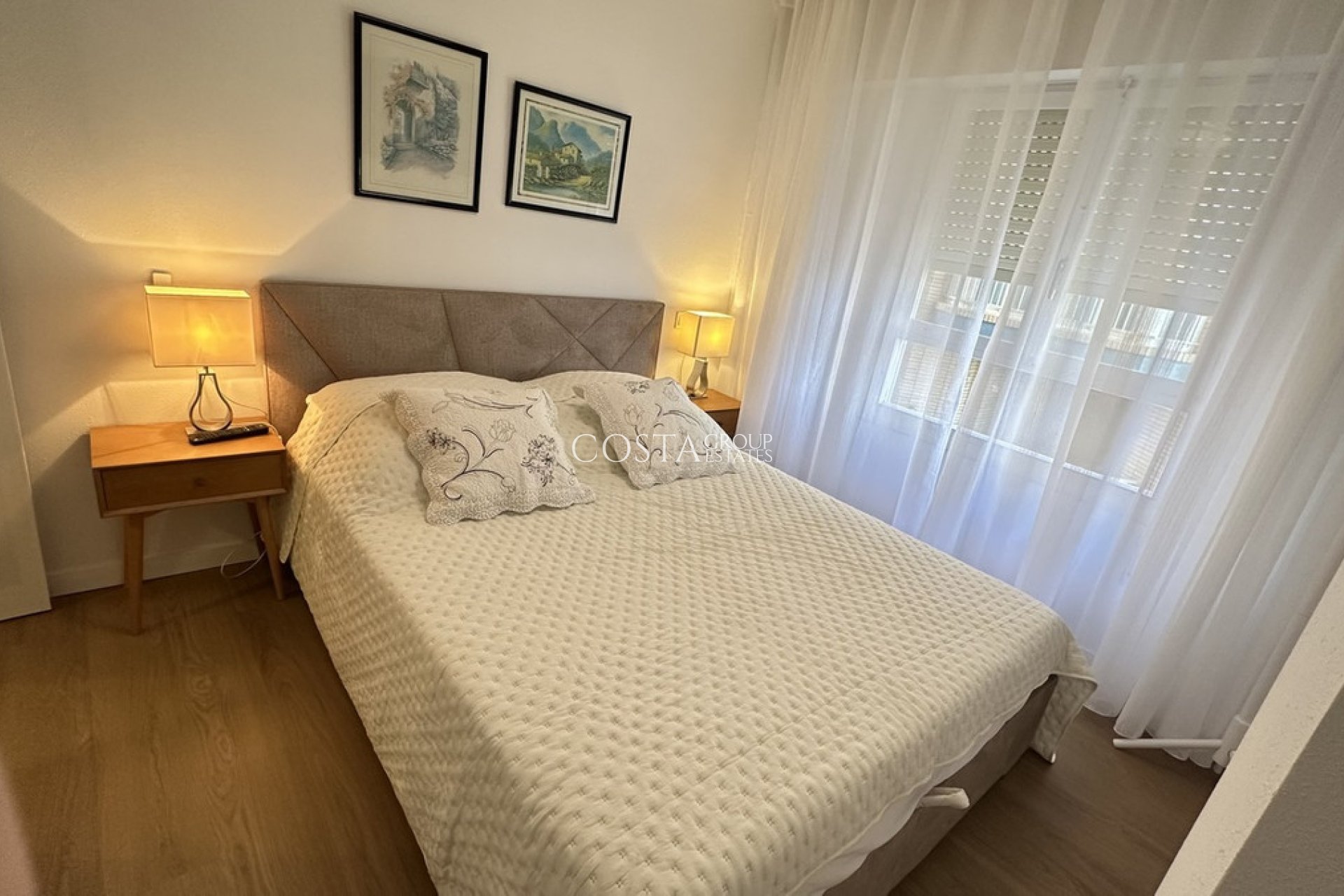 Resale - Apartments -
Torrevieja