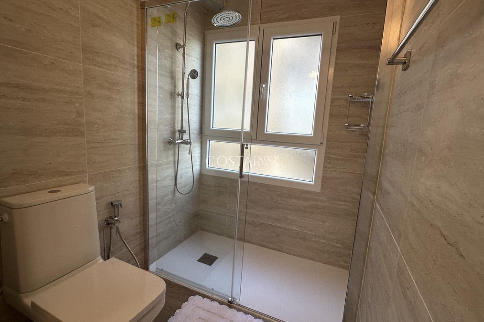 Resale - Apartments -
Torrevieja