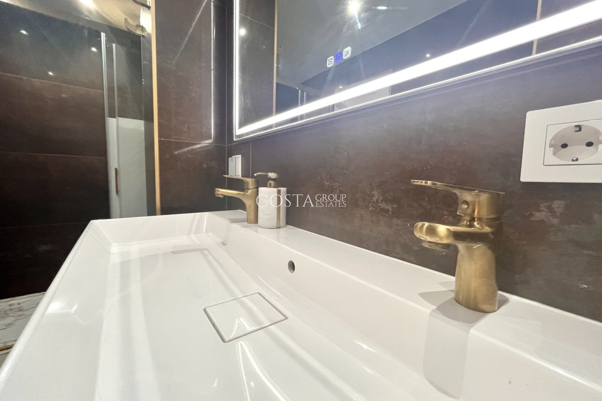 Resale - Apartments -
Torrevieja