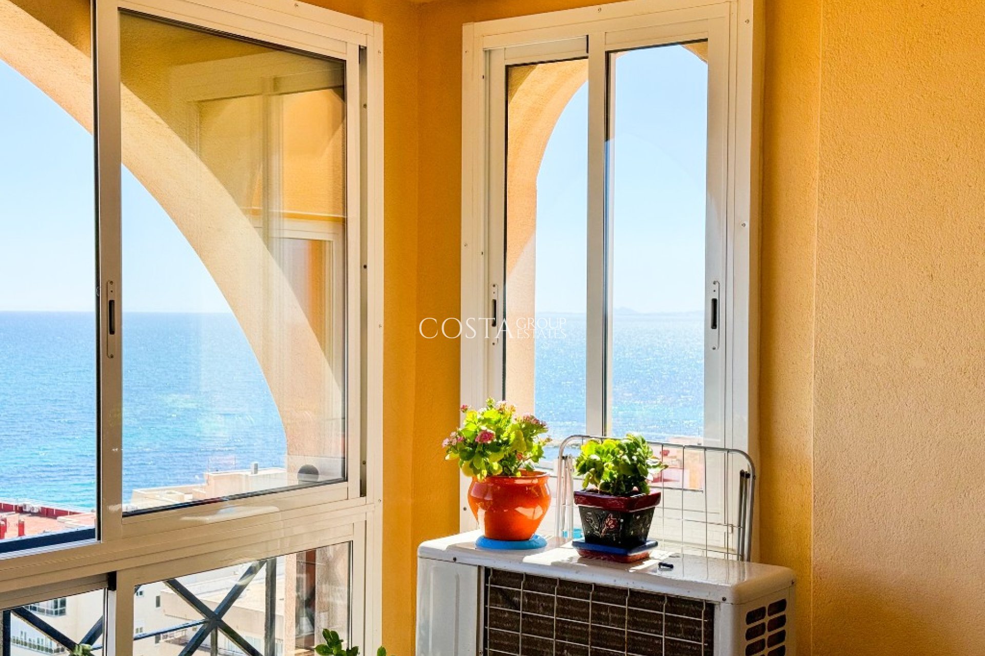 Resale - Apartments -
Torrevieja