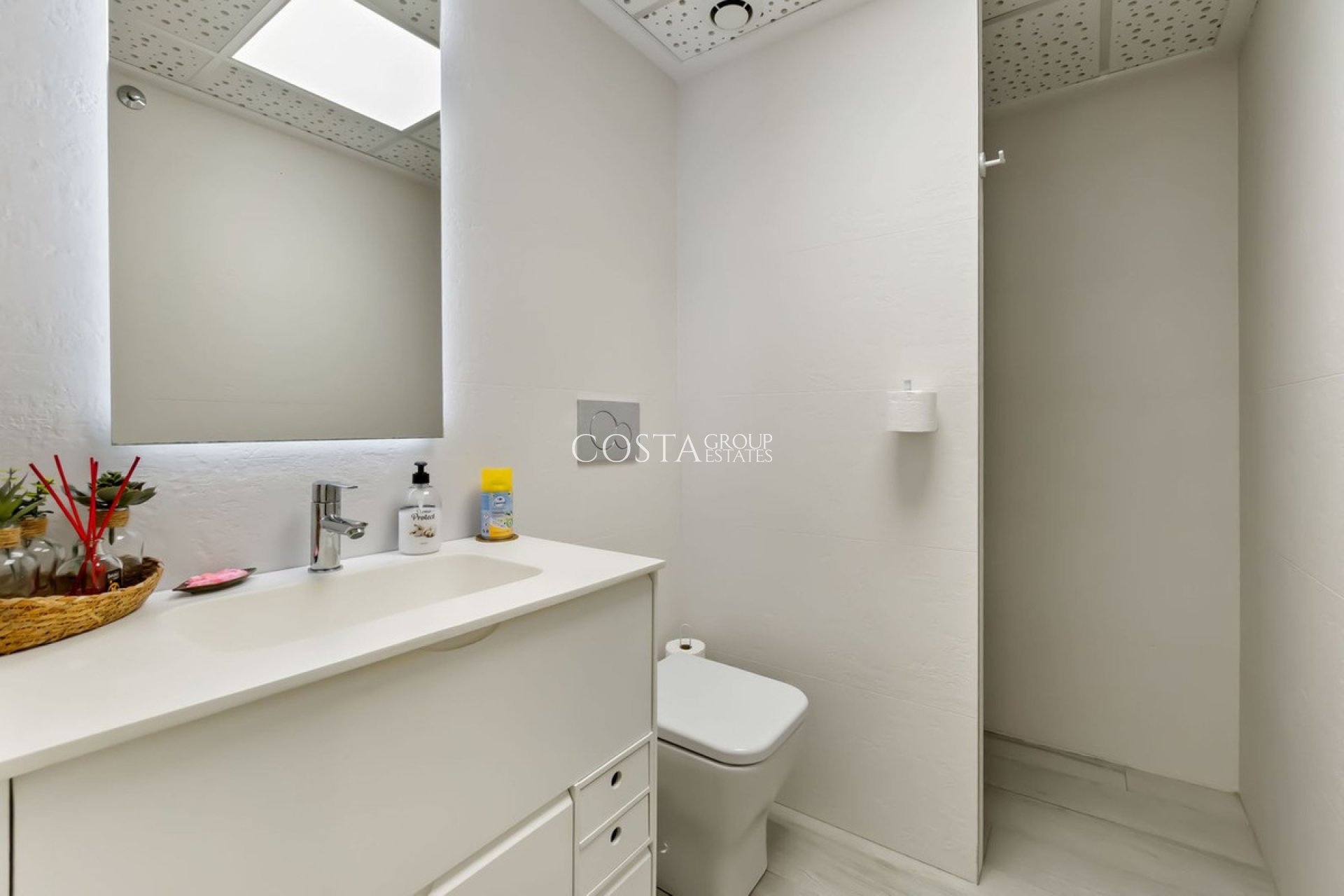 Resale - Apartments -
Torrevieja