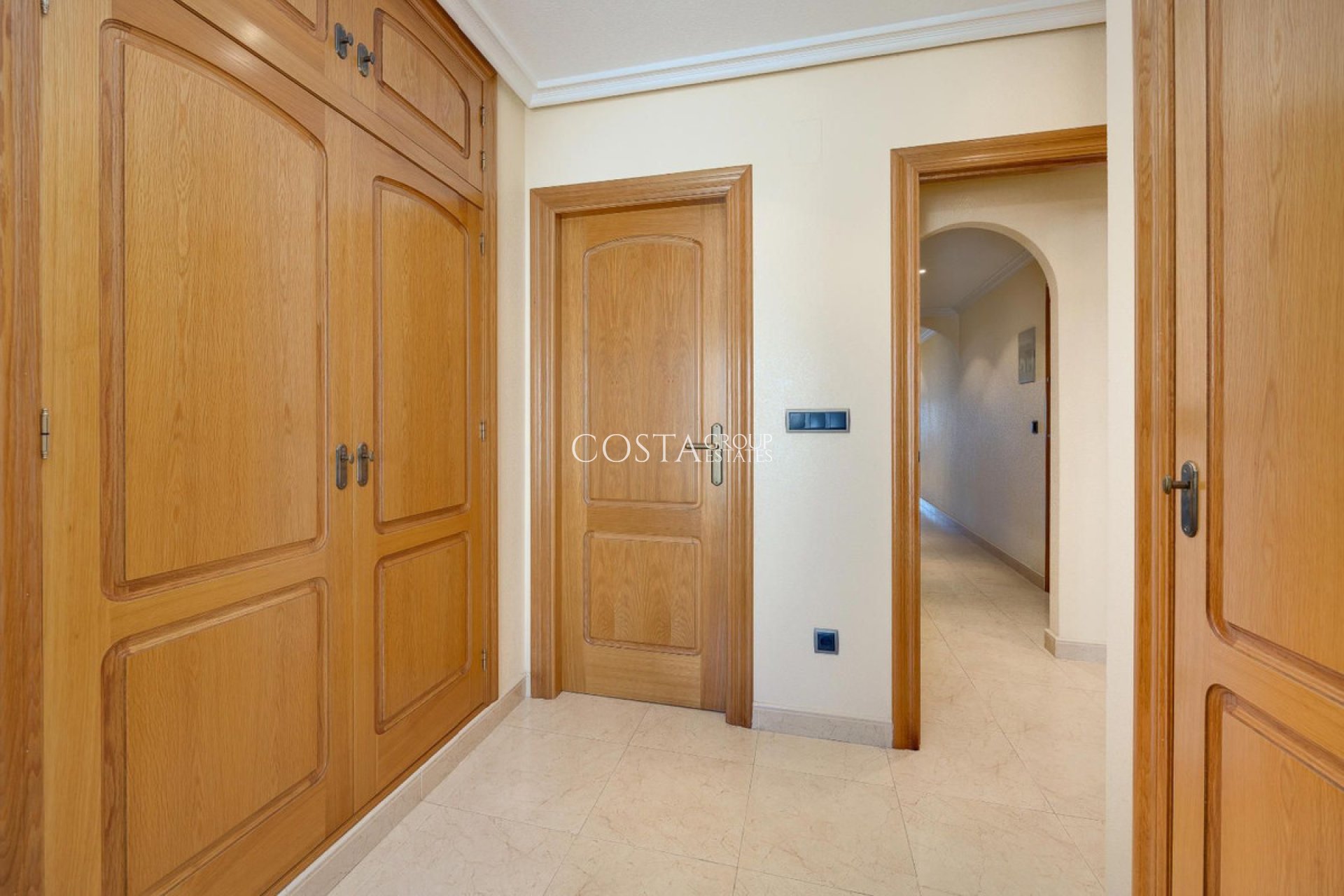 Resale - Apartments -
Torrevieja