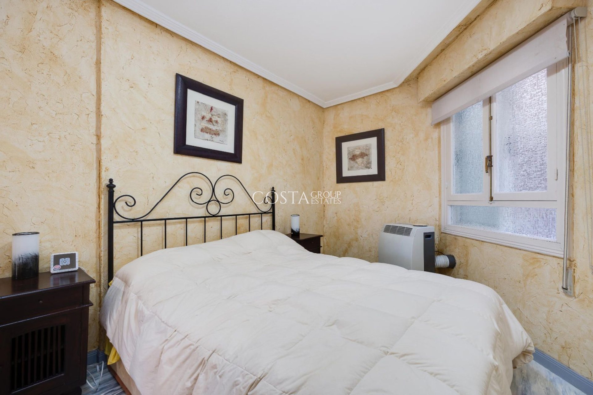 Resale - Apartments -
Torrevieja