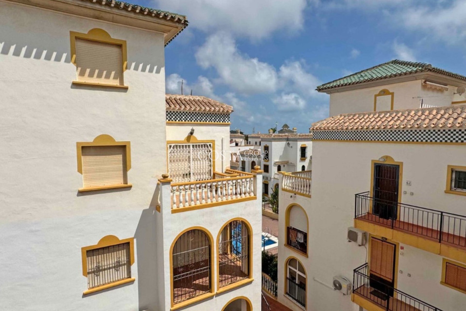 Resale - Apartments -
Torrevieja