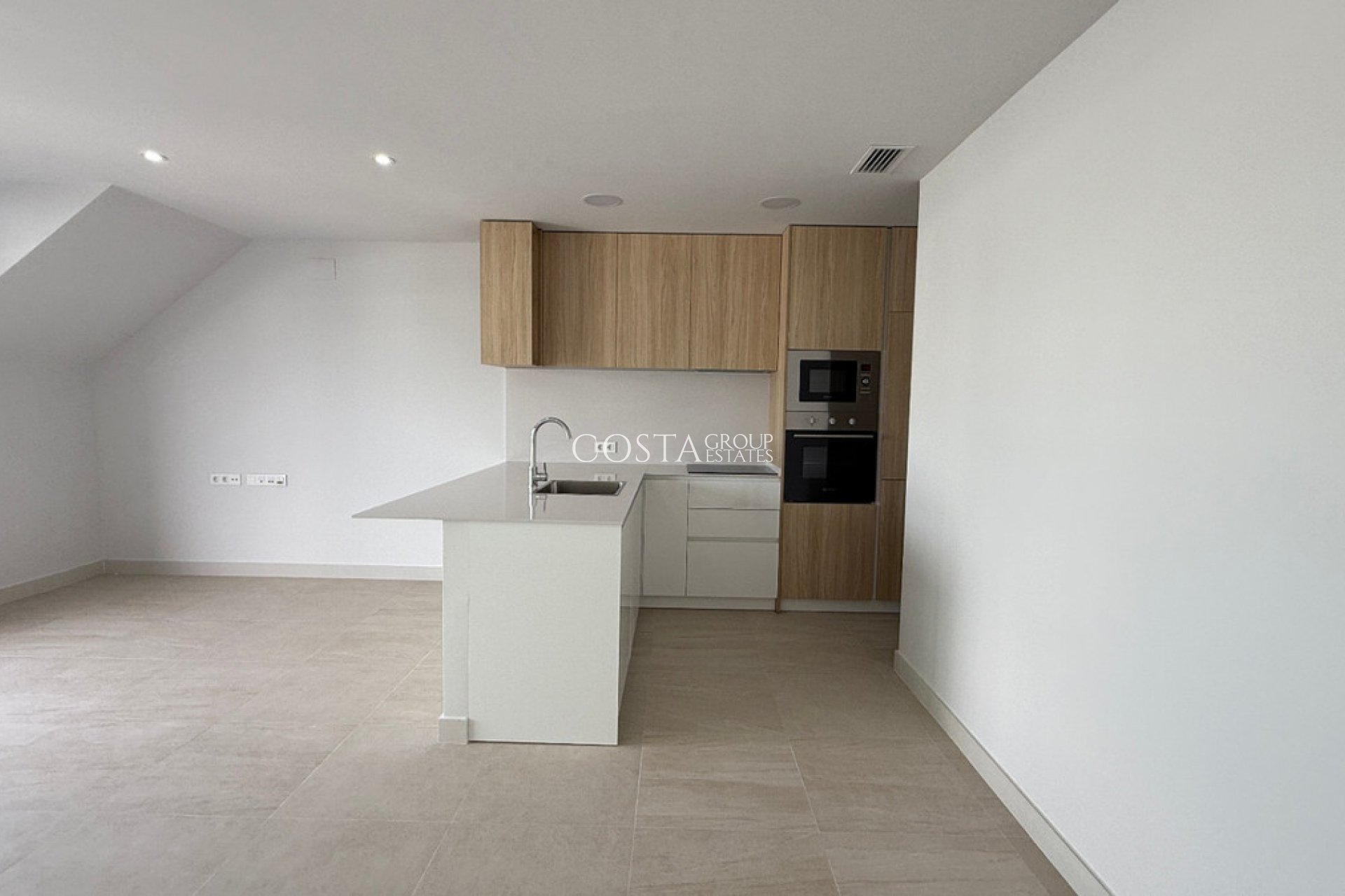 Resale - Apartments -
Torrevieja