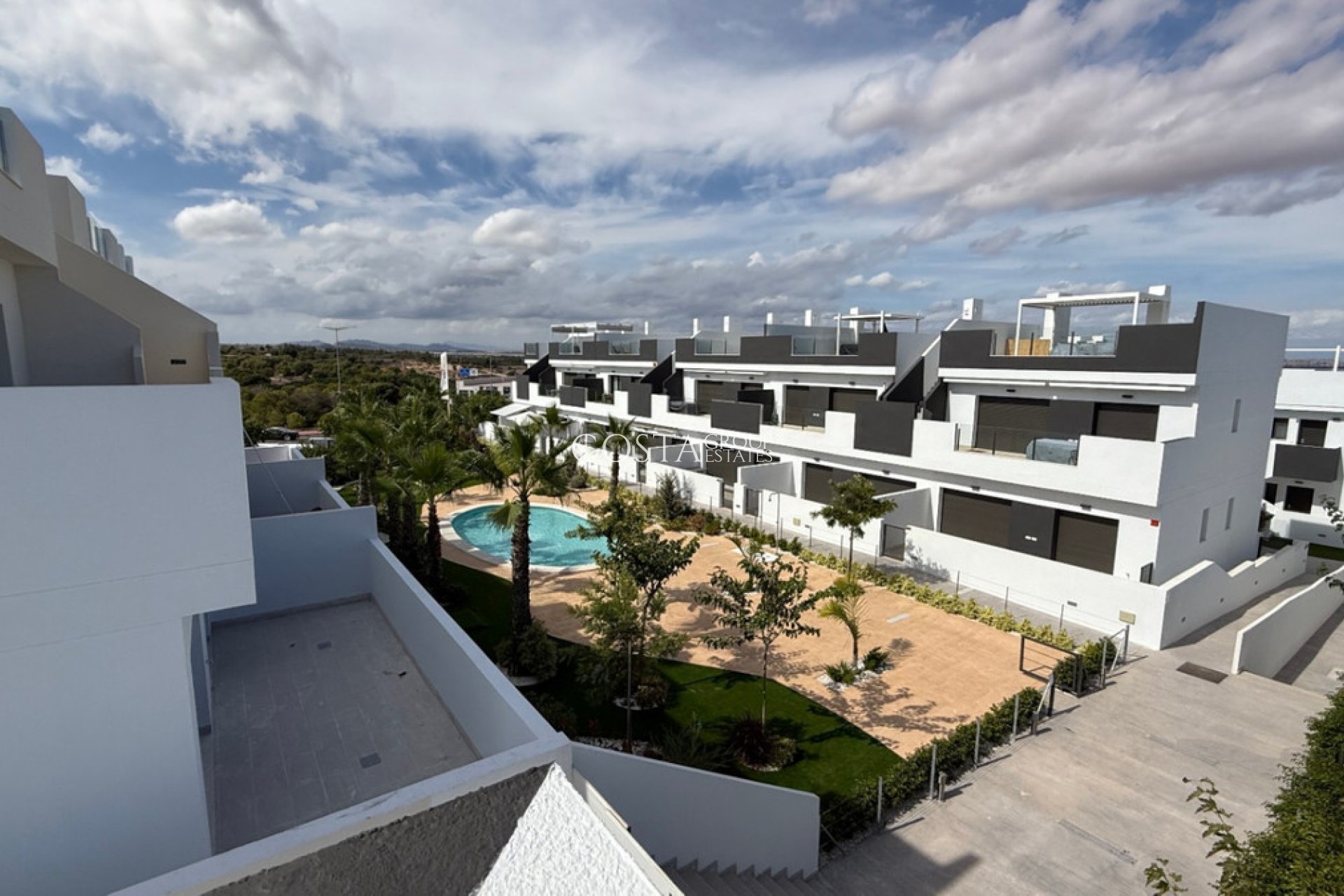 Resale - Apartments -
Torrevieja