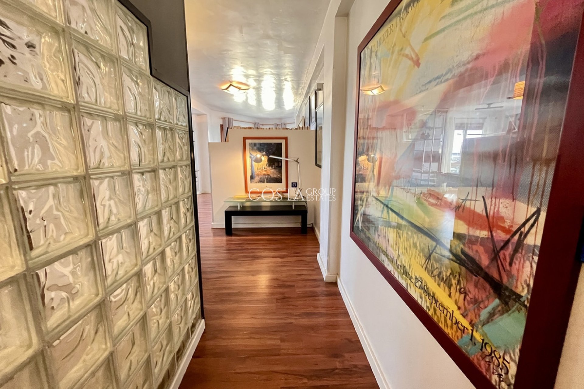 Resale - Apartments -
Torrevieja